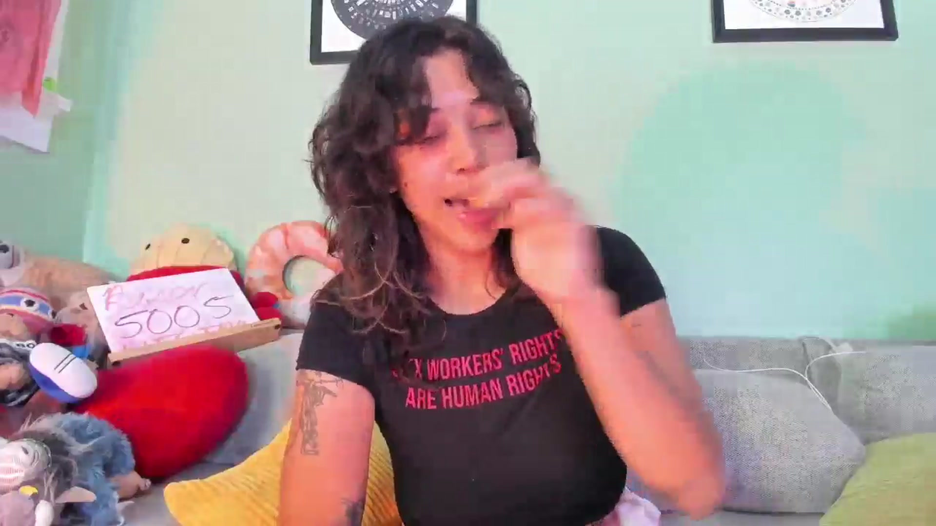 Gallery image thumbnail from KissingHigh's myfreecams stream on, 11/21/2025, 03:12 image 12 of 20