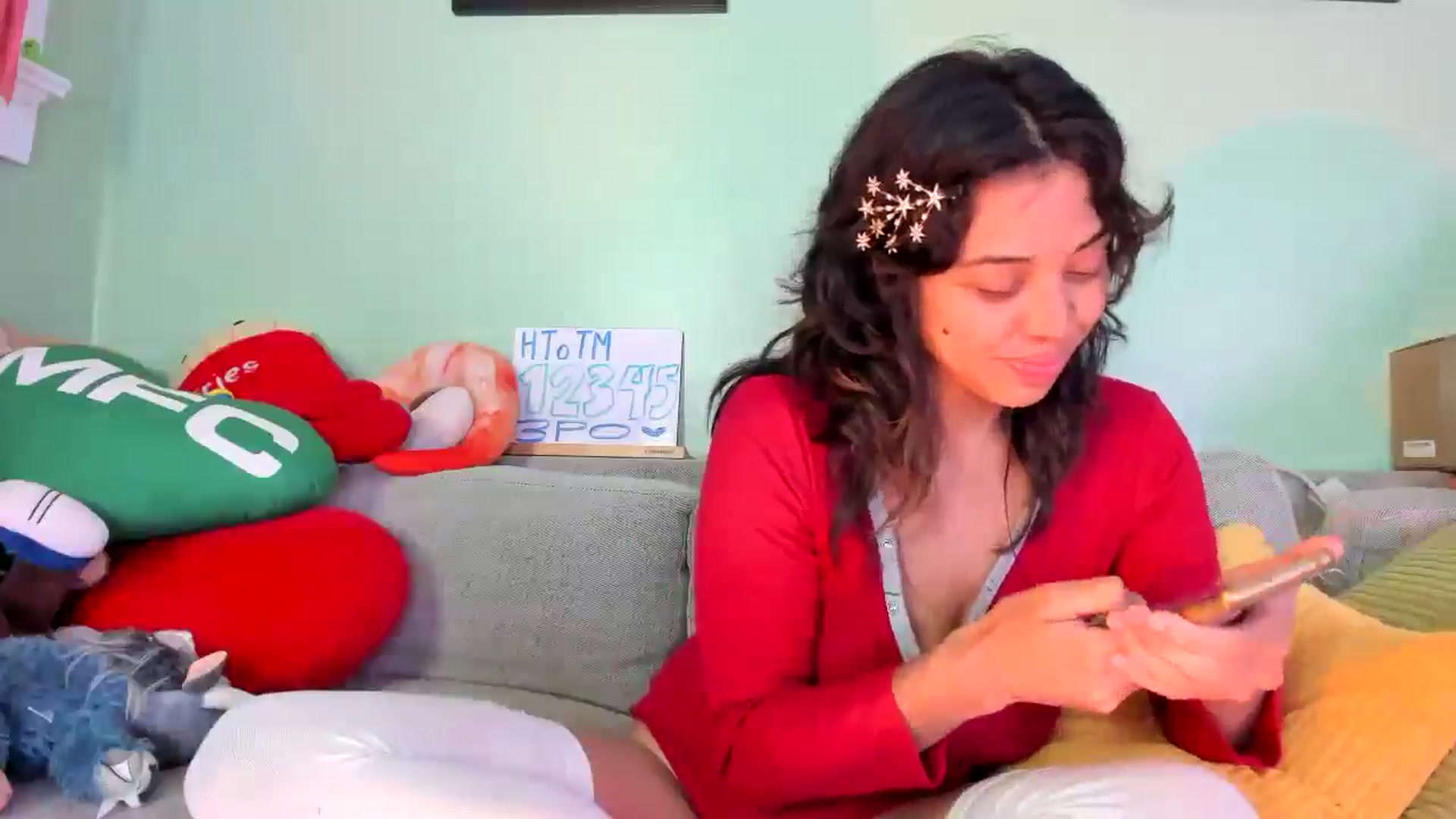 Gallery image thumbnail from KissingHigh's myfreecams stream on, 12/02/2025, 03:51 image 4 of 20