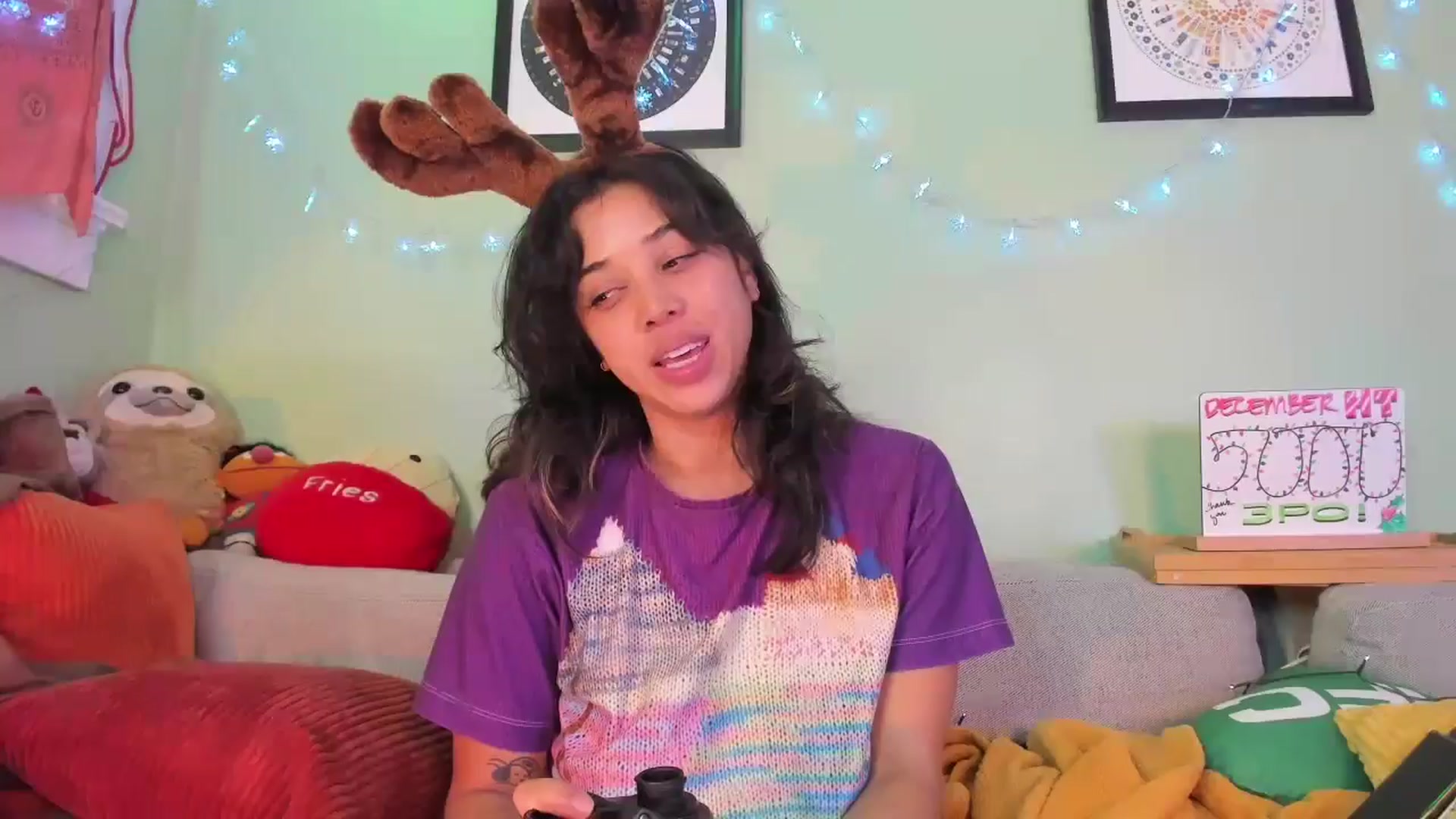 Gallery image thumbnail from KissingHigh's myfreecams stream on, 12/24/2025, 04:06 image 5 of 20