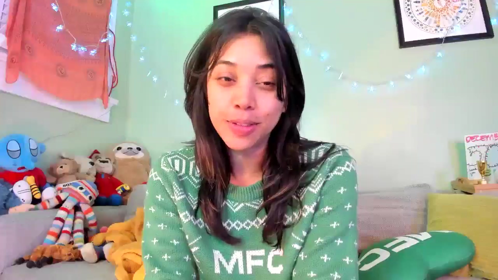 Gallery image thumbnail from KissingHigh's myfreecams stream on, 12/31/2025, 03:54 image 10 of 20