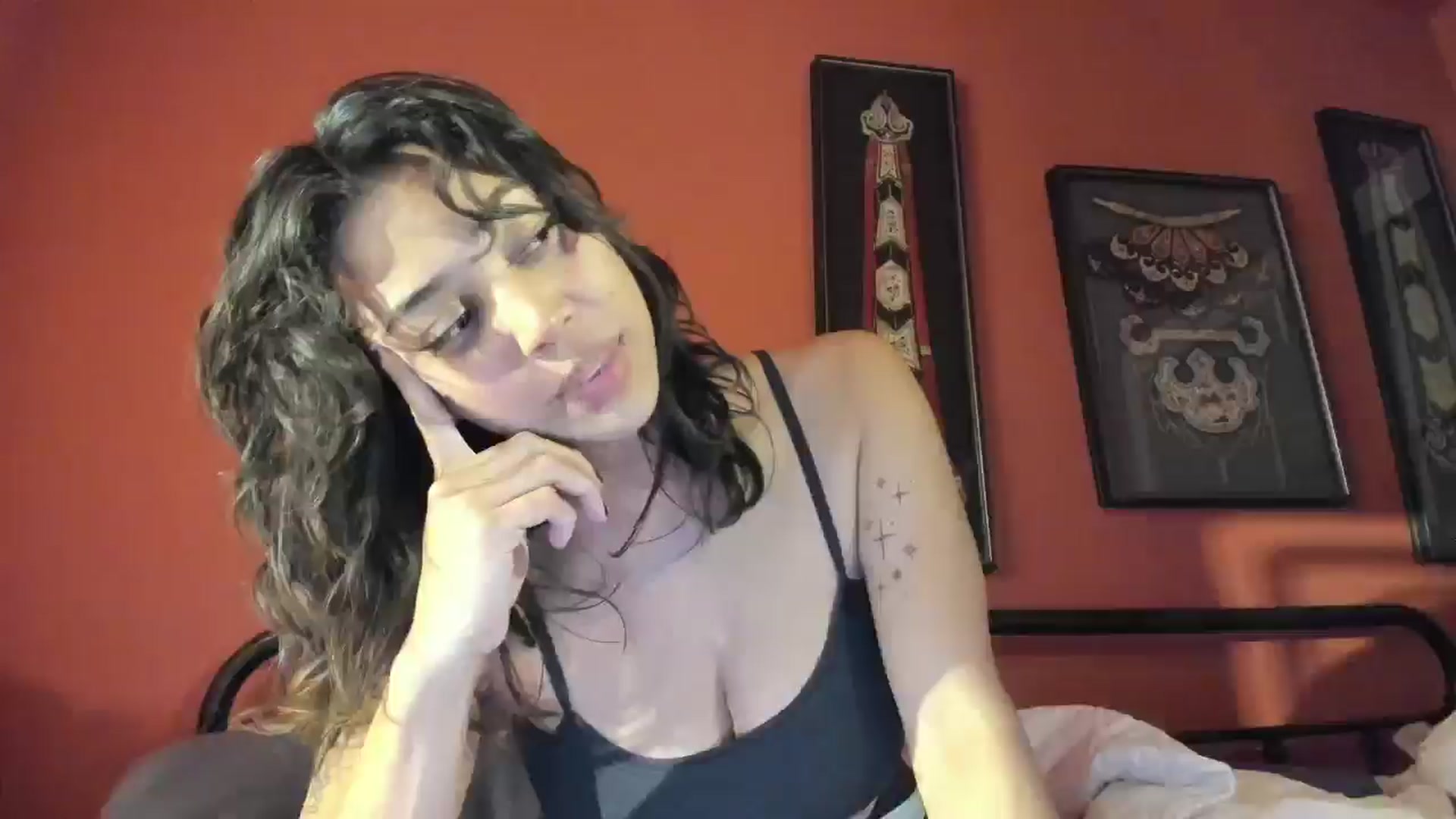 Gallery image thumbnail from KissingHigh's myfreecams stream on, 01/09/2026, 03:36 image 6 of 20