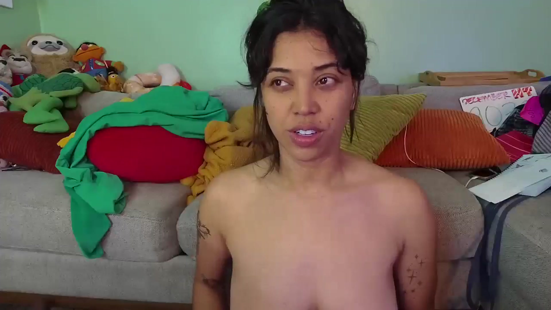 Gallery image thumbnail from KissingHigh's myfreecams stream on, 01/30/2026, 03:59 image 18 of 20