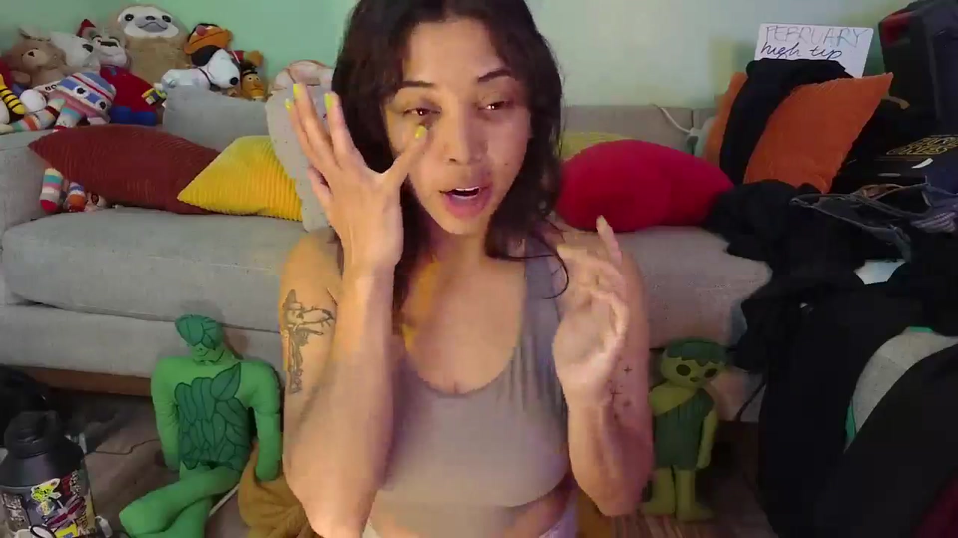Gallery image thumbnail from KissingHigh's myfreecams stream on, 02/03/2026, 03:49 image 4 of 20