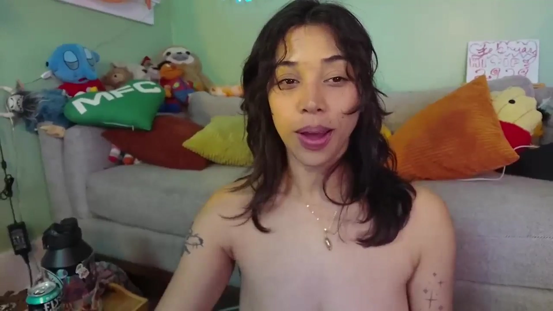 Gallery image thumbnail from KissingHigh's myfreecams stream on, 02/13/2026, 04:11 image 5 of 20