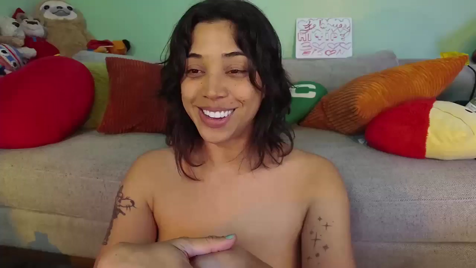 Gallery image thumbnail from KissingHigh's myfreecams stream on, 02/17/2026, 03:43 image 18 of 20