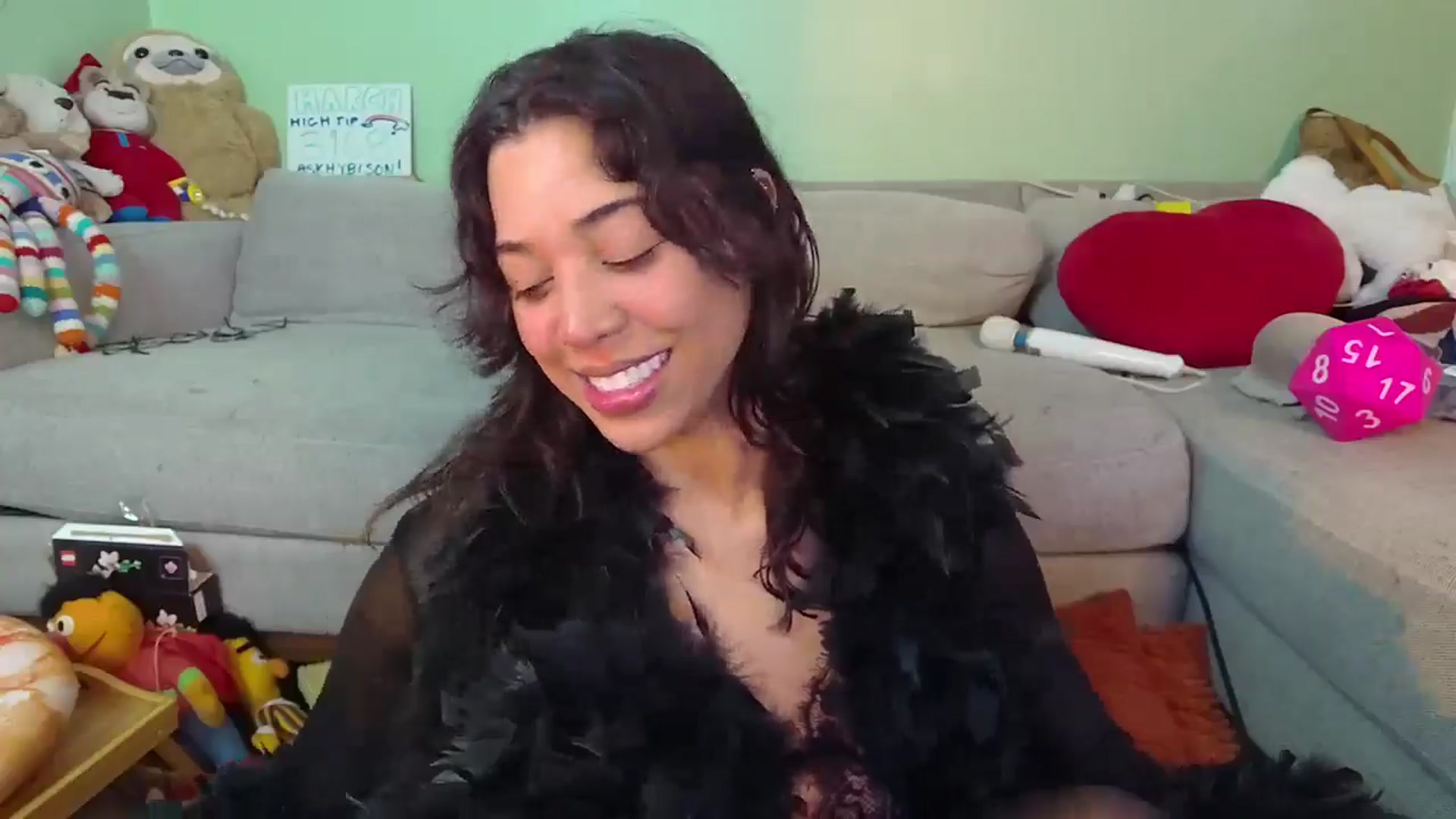 Gallery image thumbnail from KissingHigh's myfreecams stream on, 03/24/2026, 03:17 image 2 of 20