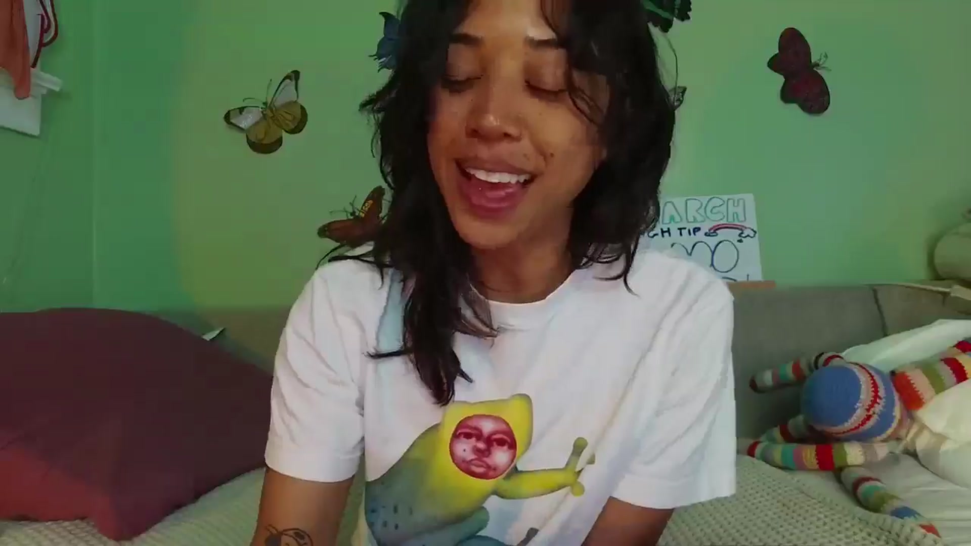 Gallery image thumbnail from KissingHigh's myfreecams stream on, 03/31/2026, 02:42 image 2 of 20