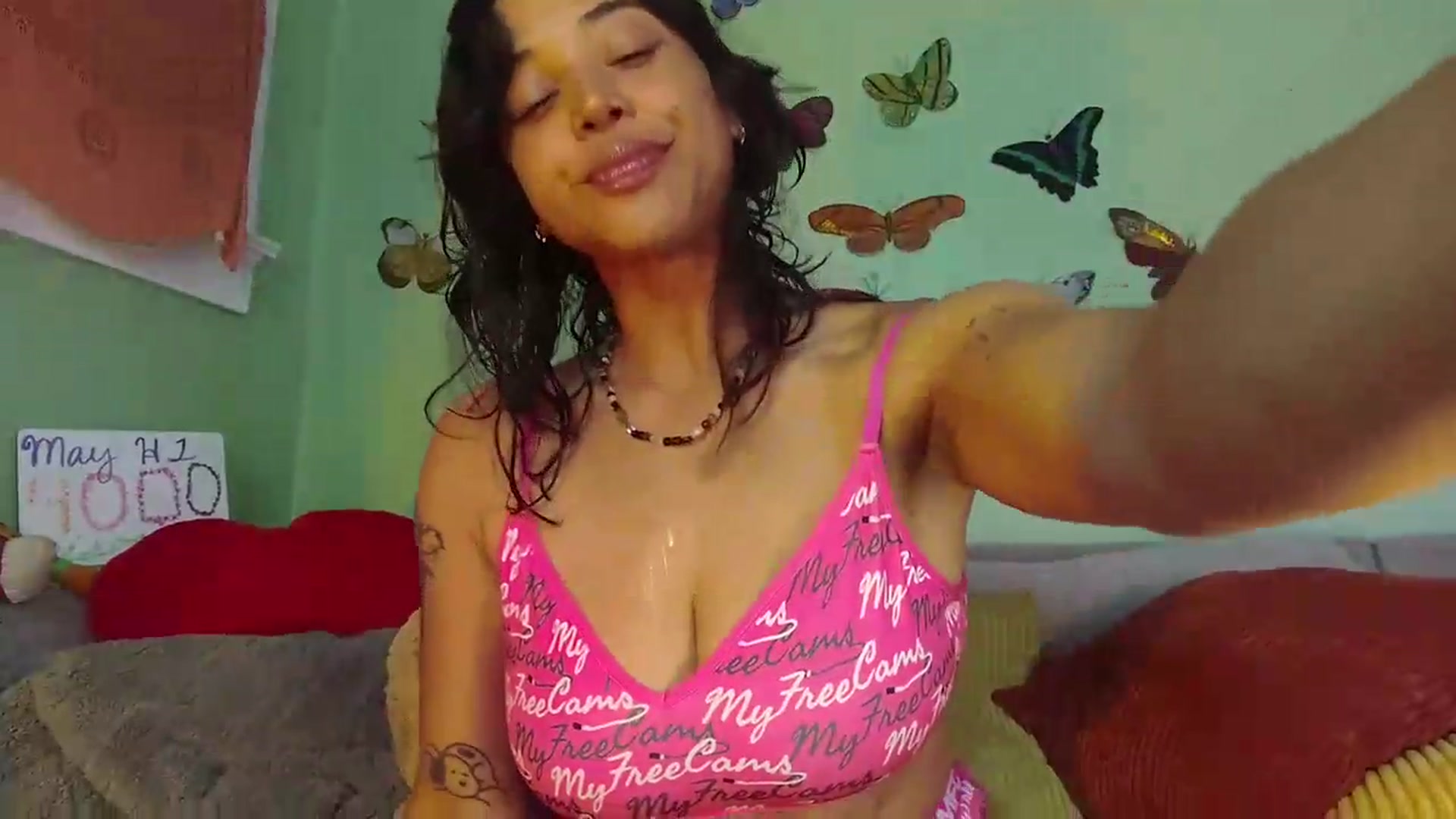 Gallery image thumbnail from KissingHigh's myfreecams stream on, 05/31/2026, 02:27 image 3 of 20