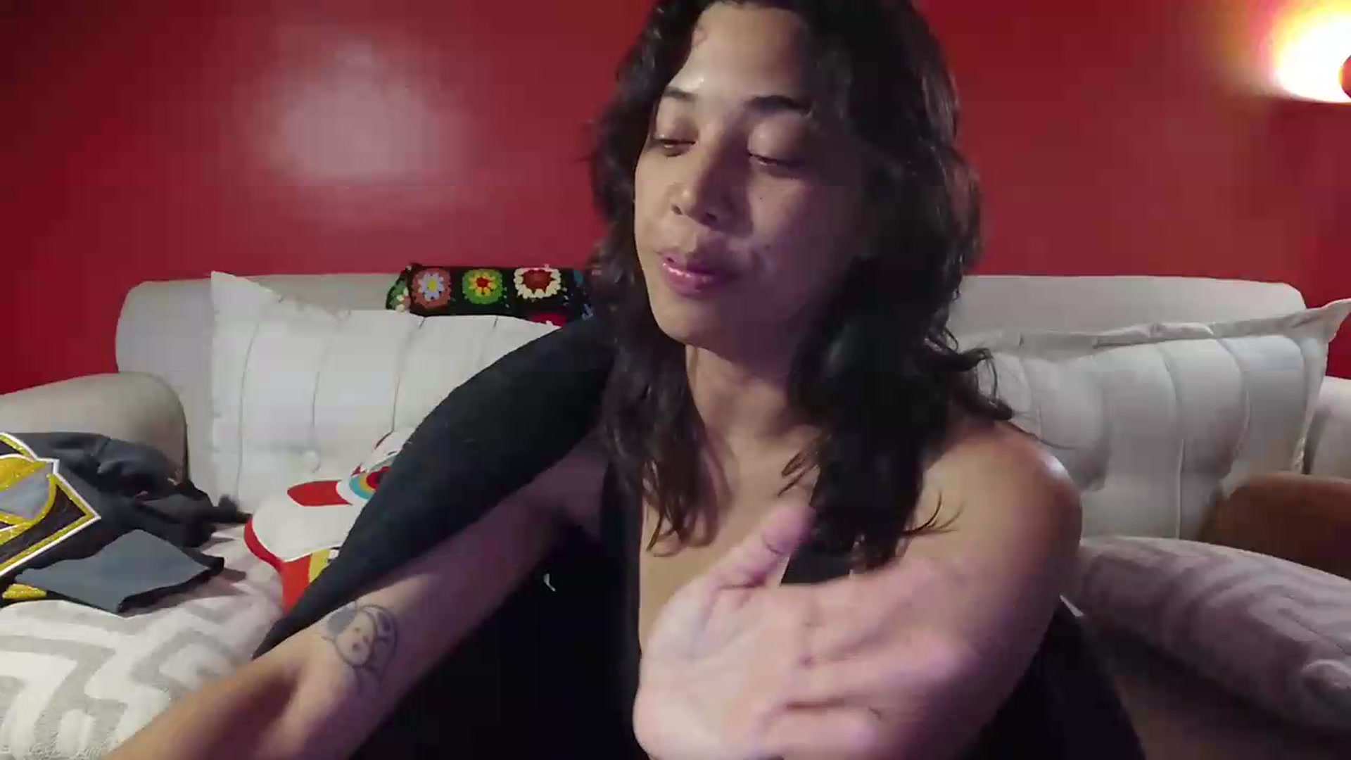 Gallery image thumbnail from KissingHigh's myfreecams stream on, 06/07/2026, 04:33 image 4 of 20