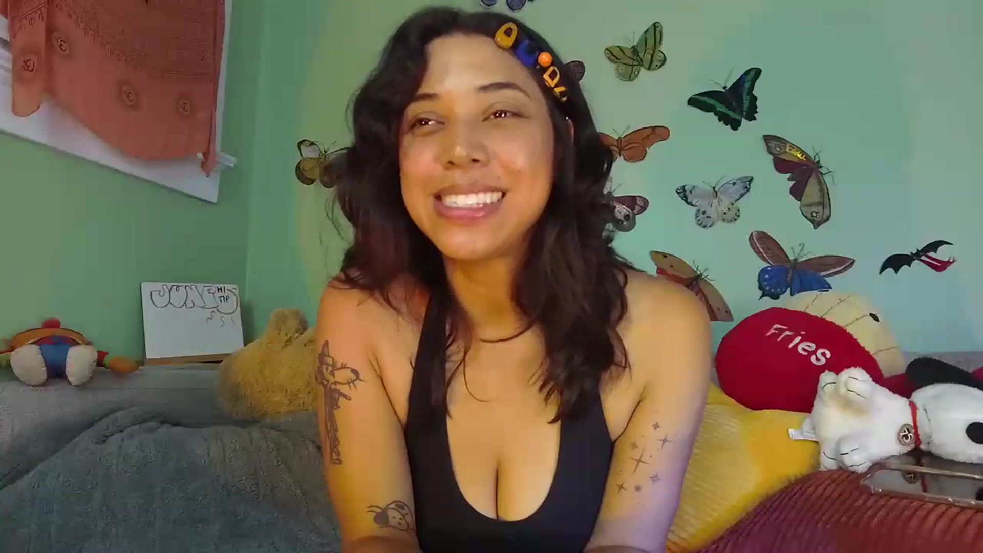 Gallery image thumbnail from KissingHigh's myfreecams stream on, 06/09/2026, 02:12 image 6 of 20