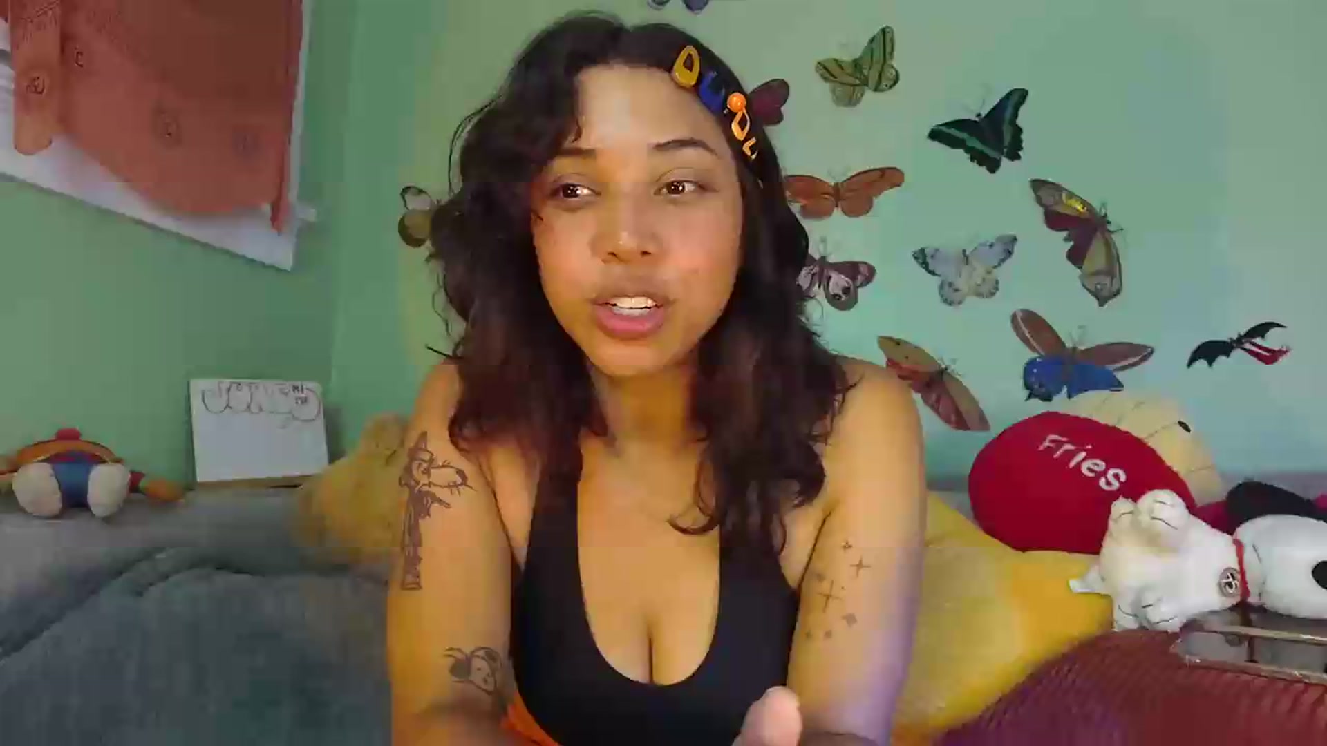 Gallery image thumbnail from KissingHigh's myfreecams stream on, 06/09/2026, 02:12 image 1 of 20