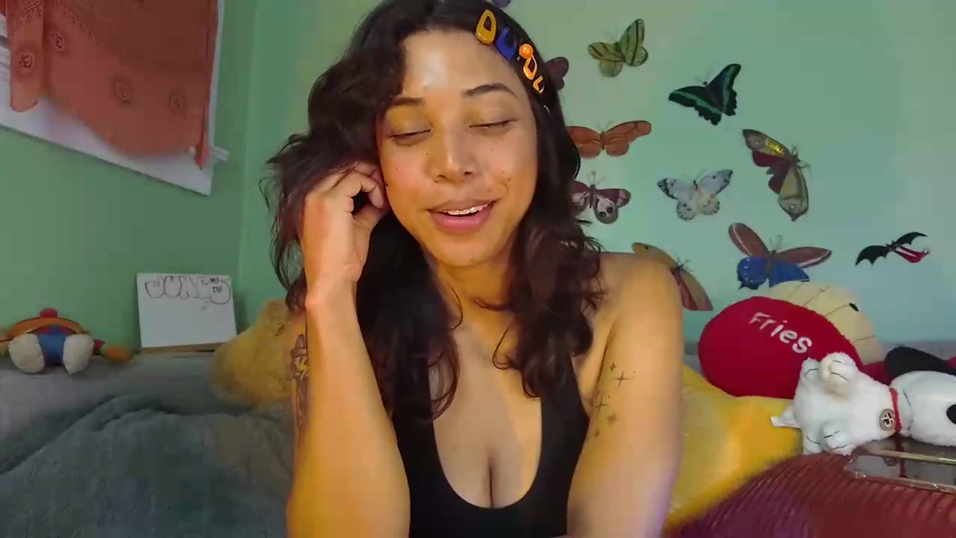 Gallery image thumbnail from KissingHigh's myfreecams stream on, 06/09/2026, 02:12 image 2 of 20