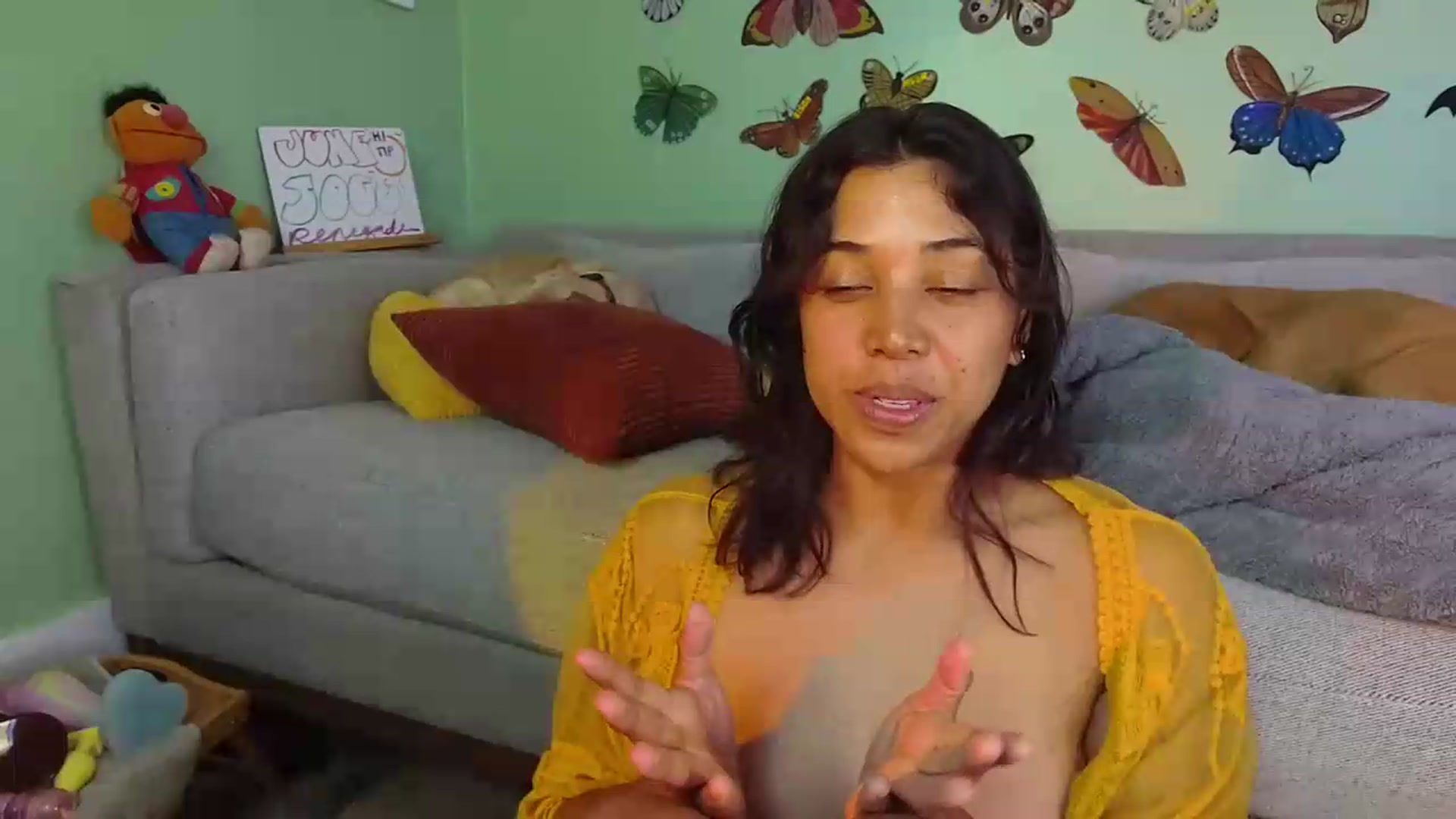 Gallery image thumbnail from KissingHigh's myfreecams stream on, 06/28/2026, 03:10 image 9 of 20