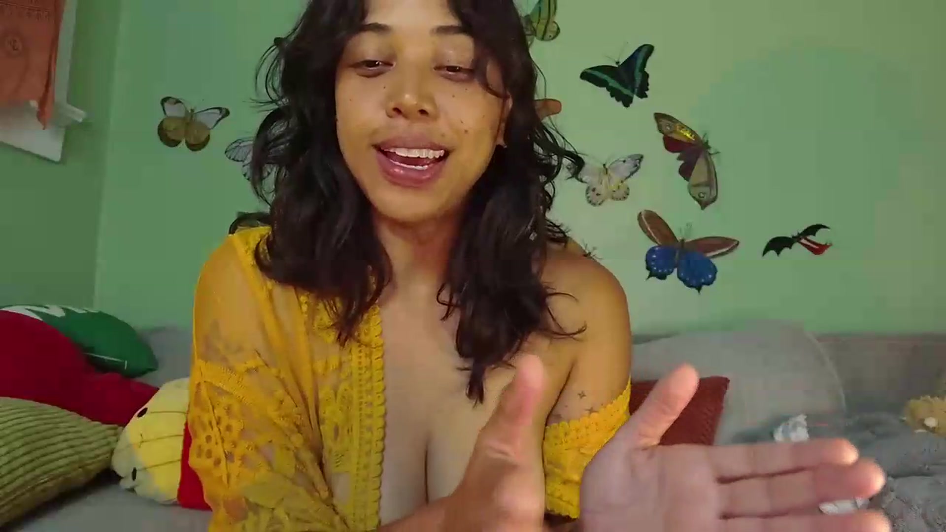 Gallery image thumbnail from KissingHigh's myfreecams stream on, 07/28/2026, 02:23 image 14 of 20