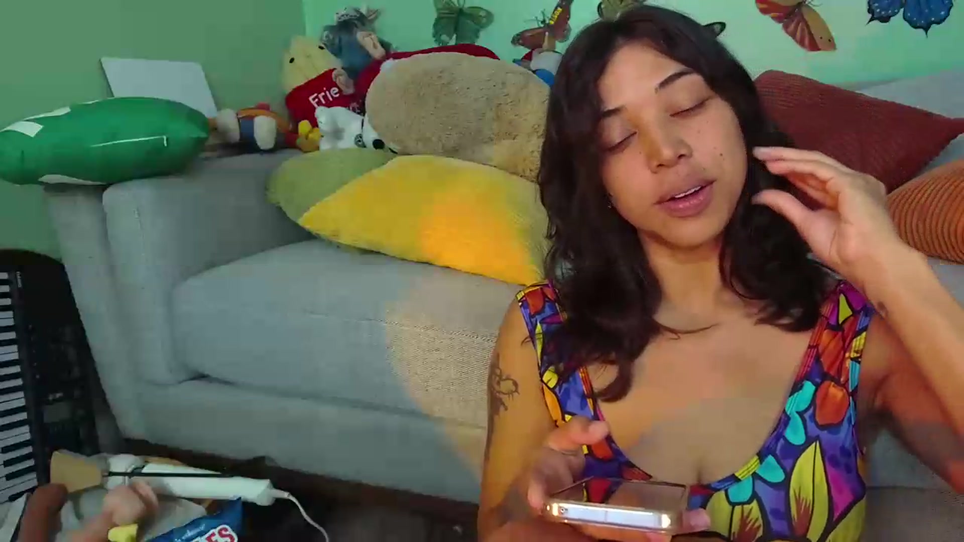 Gallery image thumbnail from KissingHigh's myfreecams stream on, 08/02/2026, 18:43 image 10 of 20