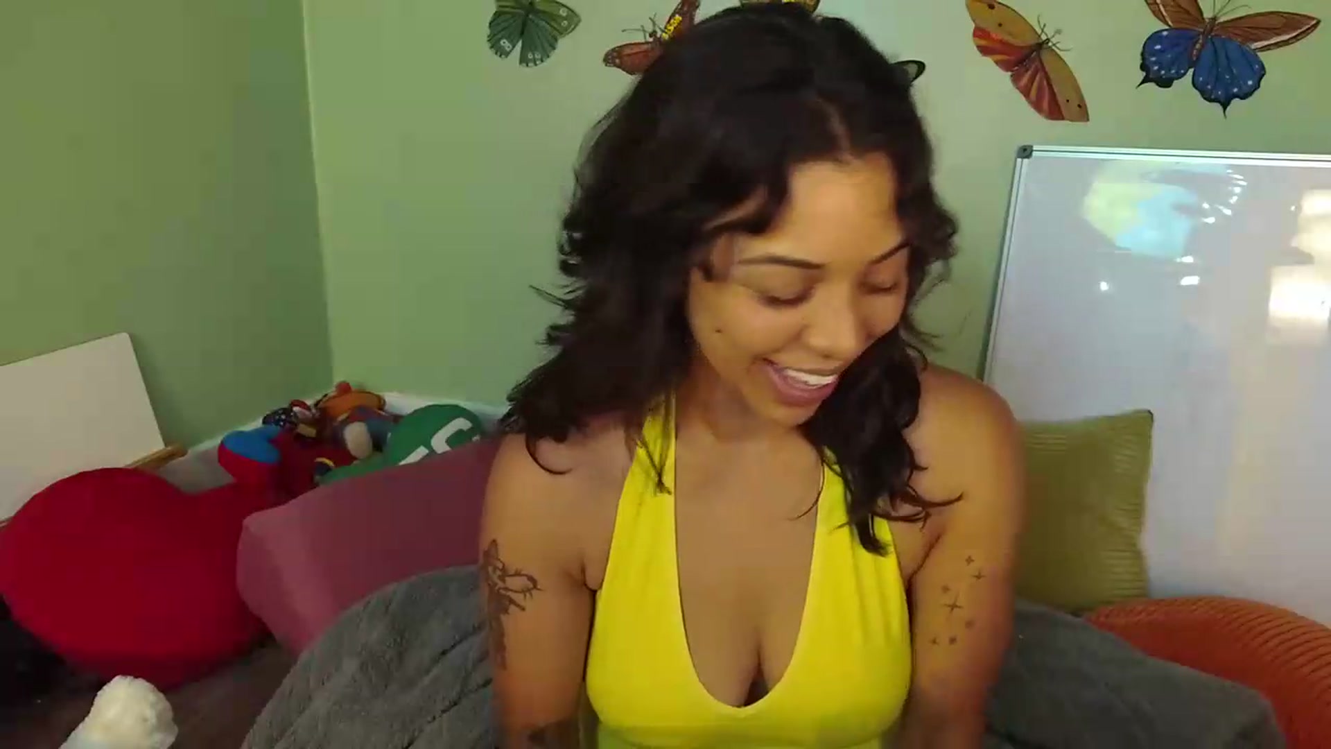 Gallery image thumbnail from KissingHigh's myfreecams stream on, 08/04/2026, 02:37 image 2 of 20