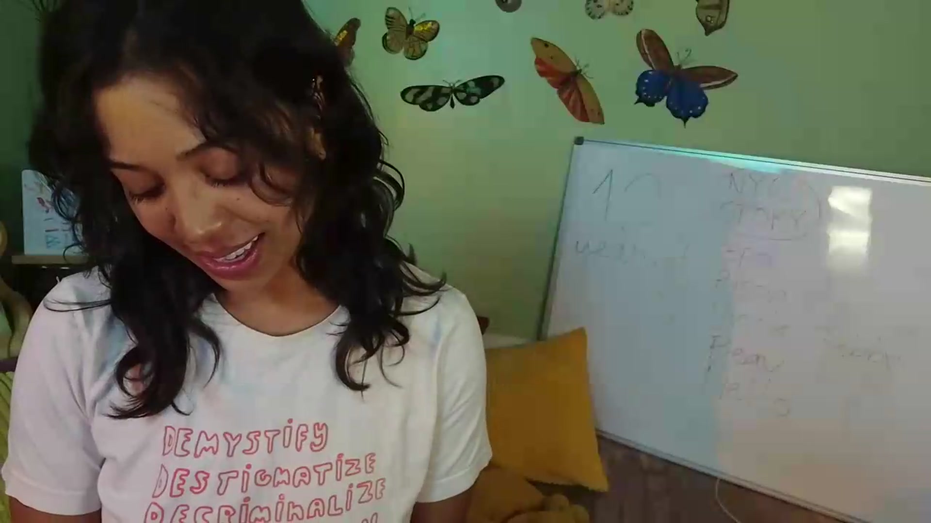 Gallery image thumbnail from KissingHigh's myfreecams stream on, 08/11/2026, 02:36 image 20 of 20