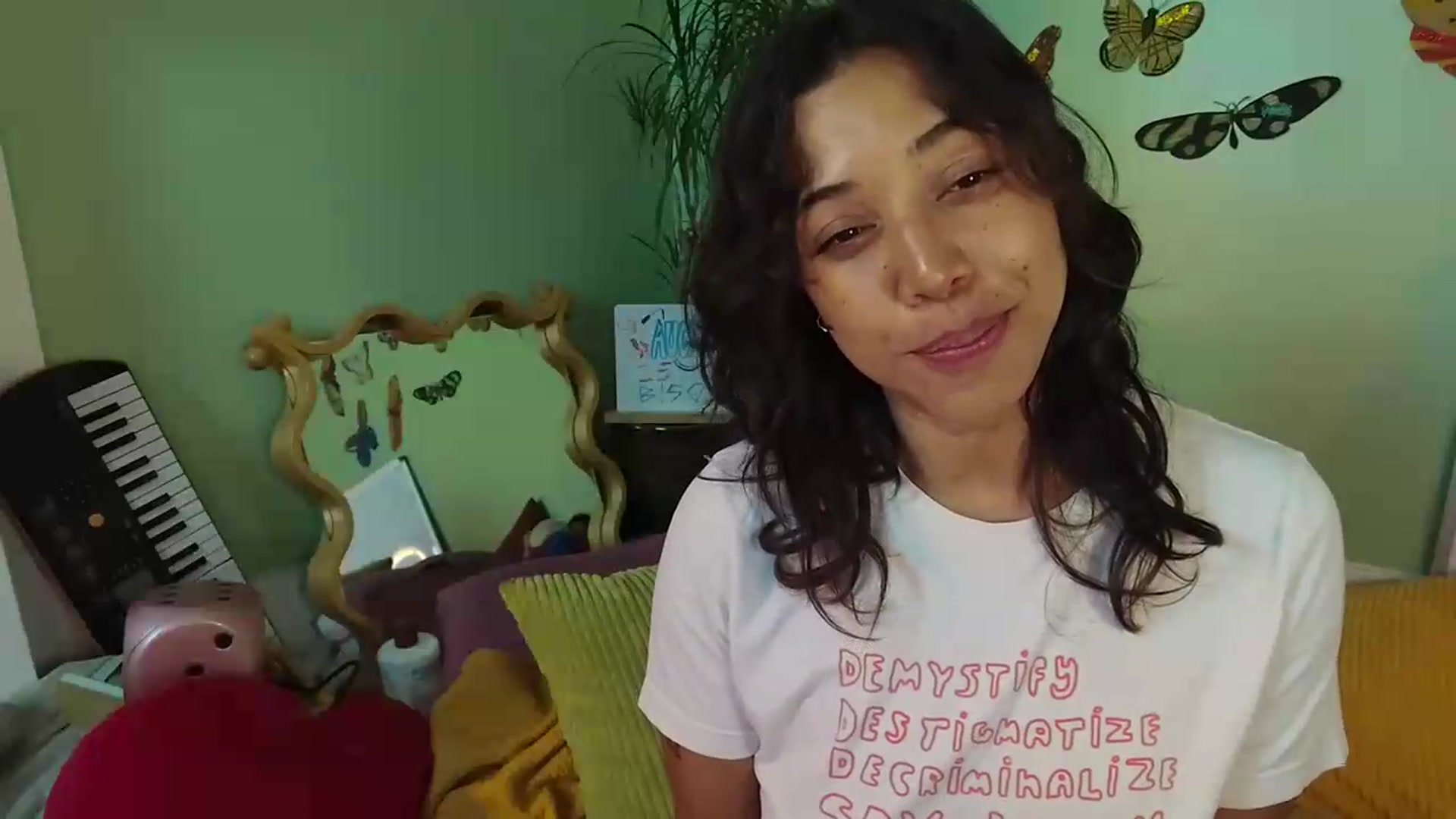 Gallery image thumbnail from KissingHigh's myfreecams stream on, 08/11/2026, 02:36 image 15 of 20