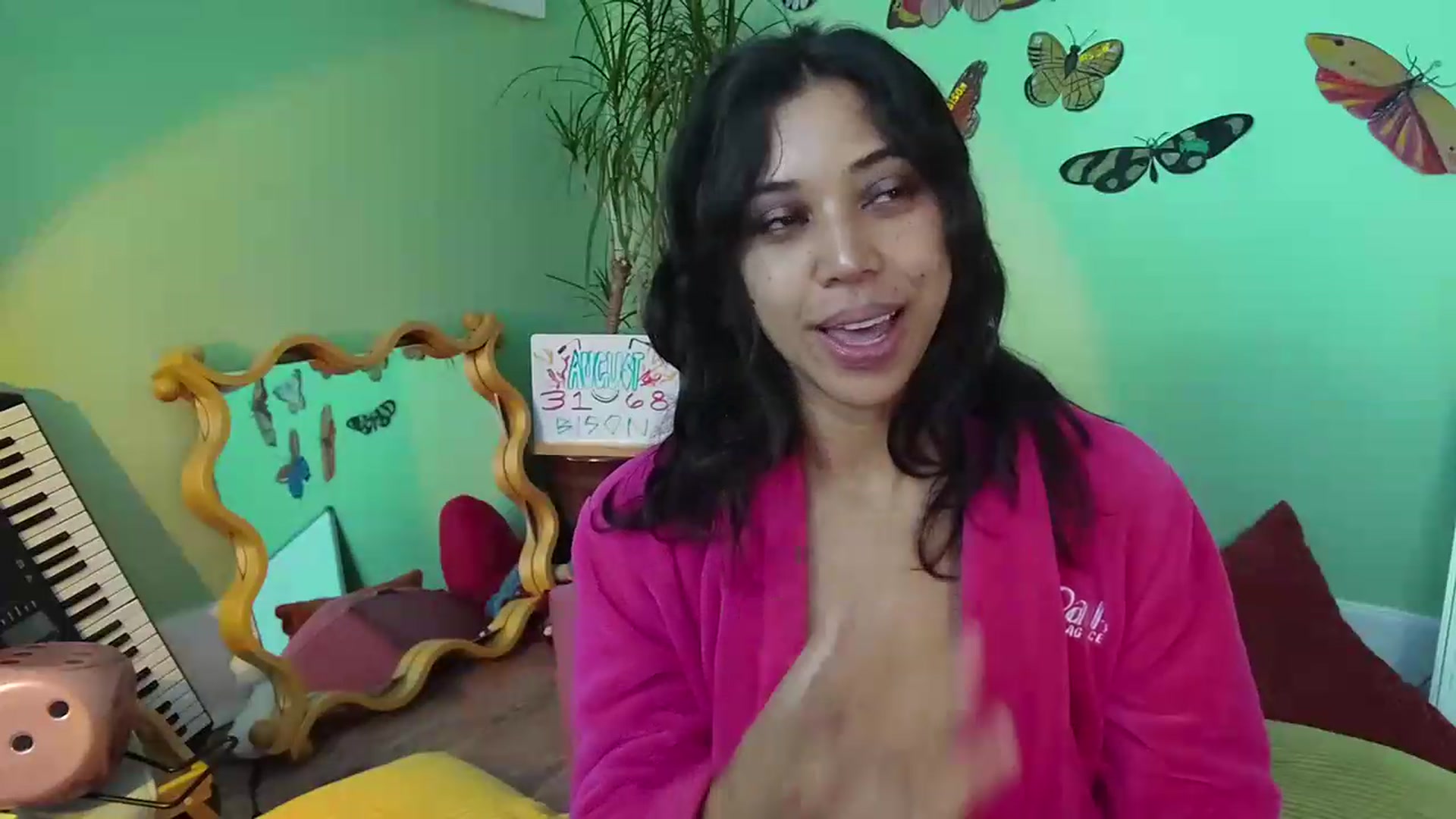 Gallery image thumbnail from KissingHigh's myfreecams stream on, 08/30/2026, 18:10 image 6 of 20