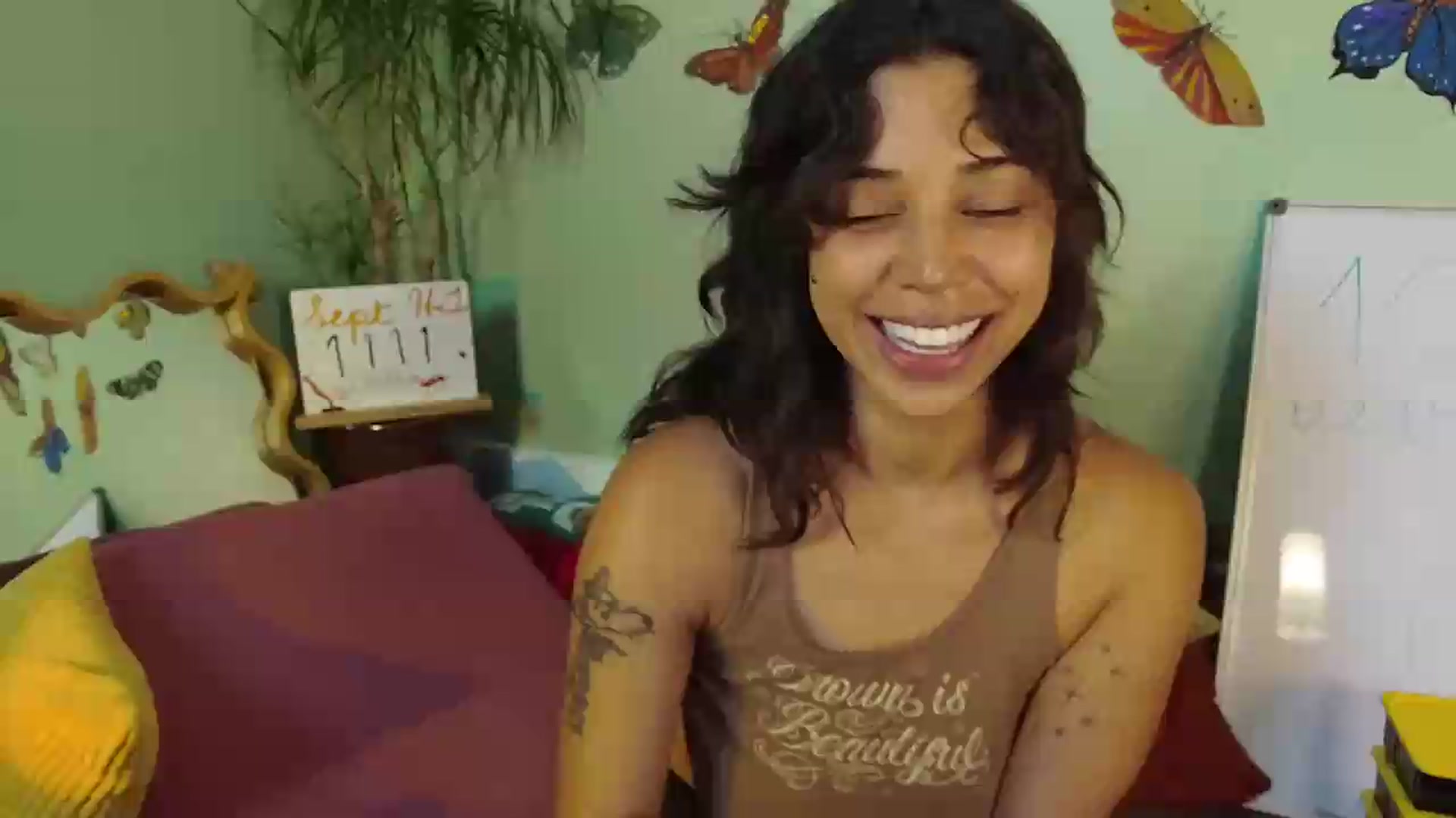 Gallery image thumbnail from KissingHigh's myfreecams stream on, 09/06/2026, 02:33 image 14 of 20