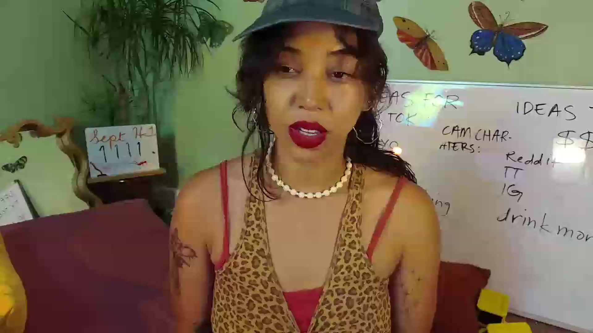 Gallery image thumbnail from KissingHigh's myfreecams stream on, 09/08/2026, 03:29 image 1 of 20