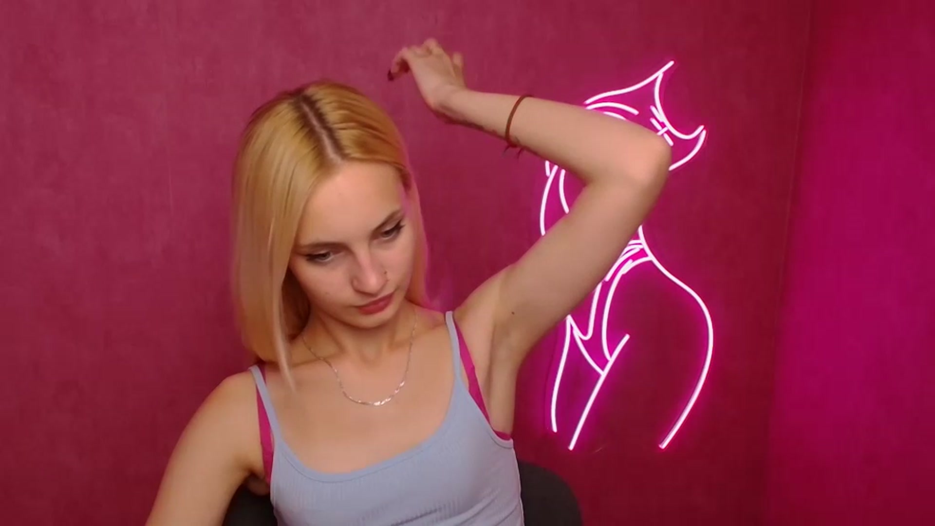 Gallery image thumbnail from Kissismimy's myfreecams stream on, 07/21/2023, 20:41 image 13 of 20