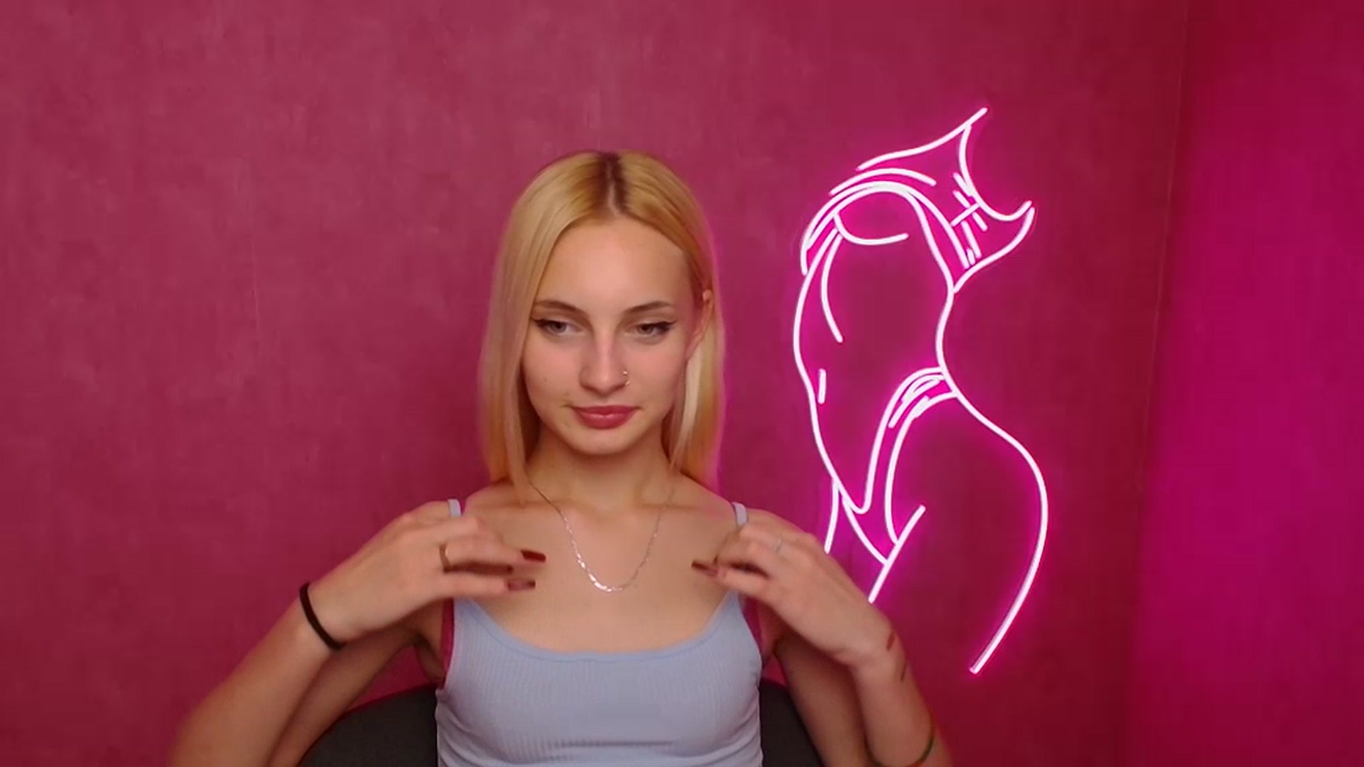 Gallery image thumbnail from Kissismimy's myfreecams stream on, 07/21/2023, 20:41 image 15 of 20