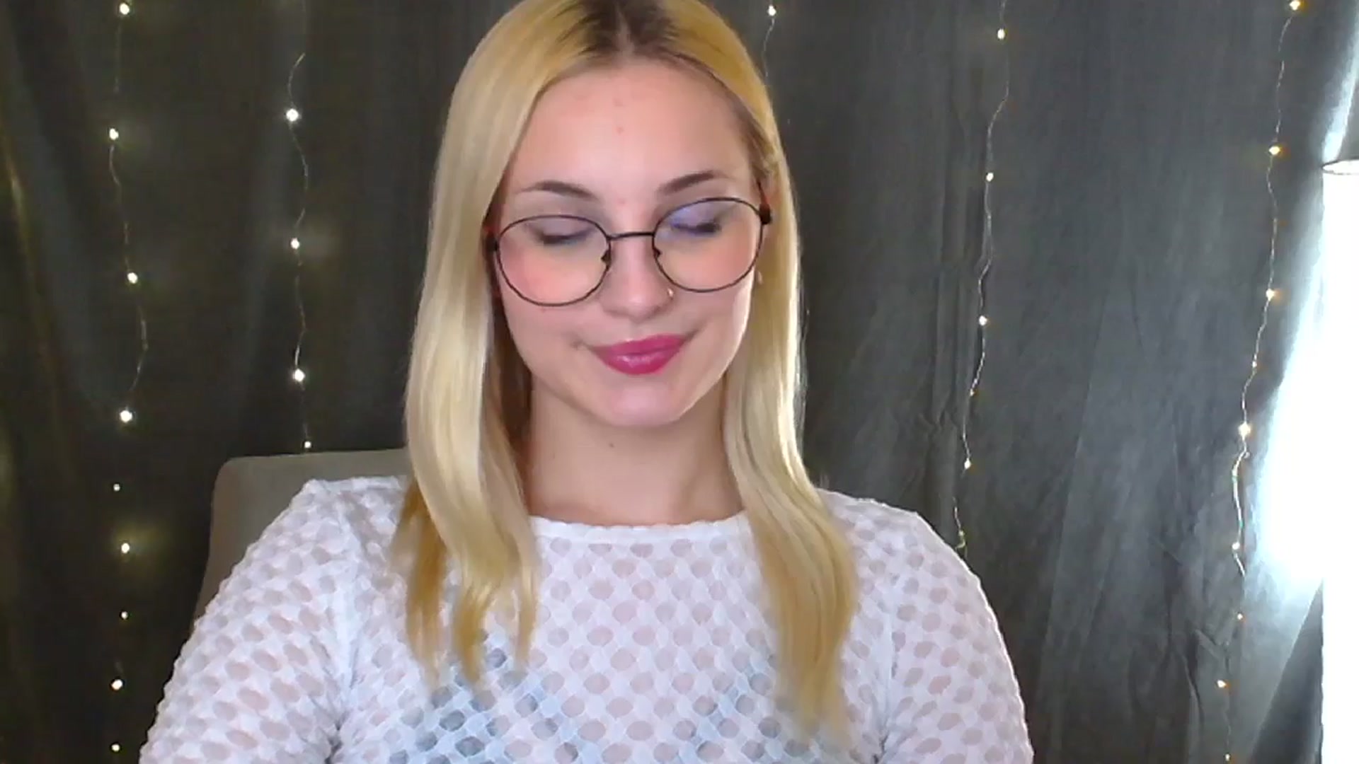 Gallery image thumbnail from Kissismimy's myfreecams stream on, 07/11/2024, 13:35 image 3 of 20