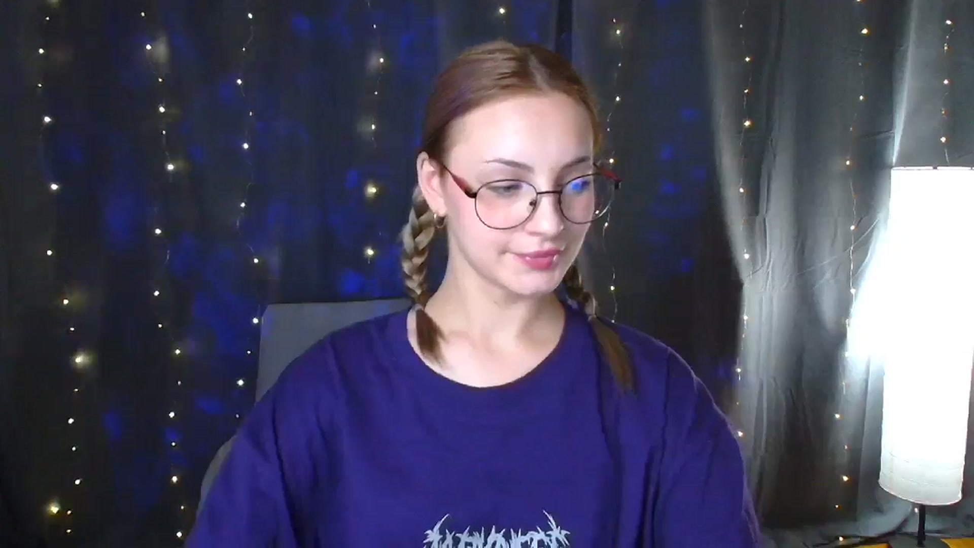 Gallery image thumbnail from Kissismimy's myfreecams stream on, 08/29/2024, 12:13 image 6 of 20