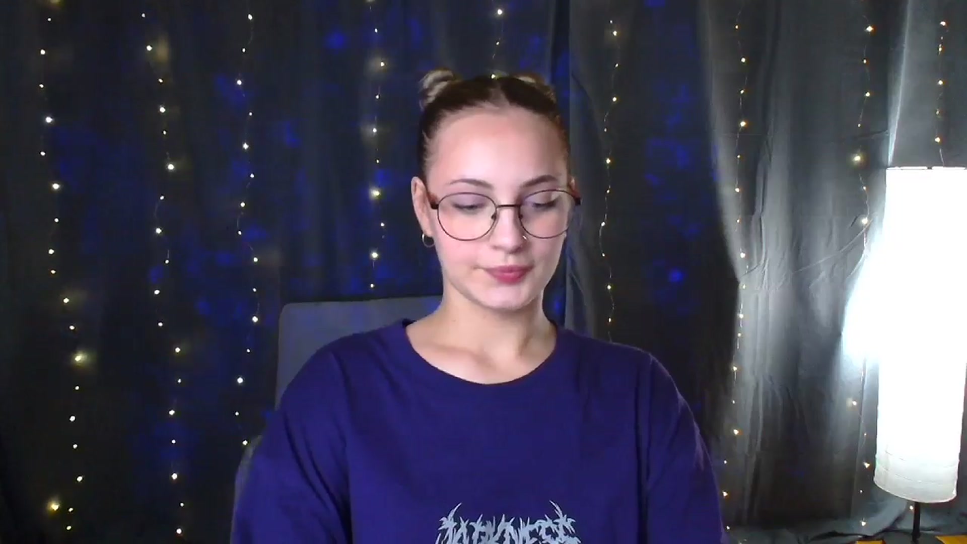Gallery image thumbnail from Kissismimy's myfreecams stream on, 08/30/2024, 11:28 image 6 of 20