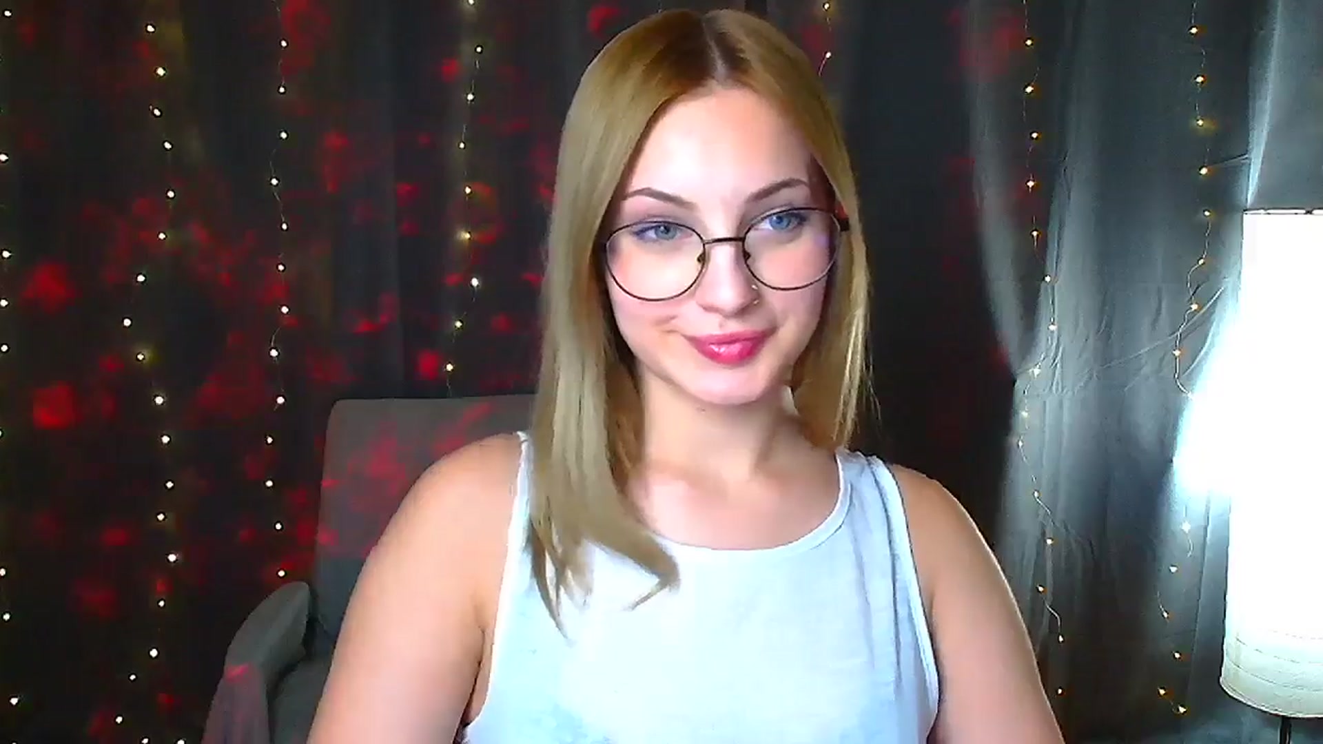 Gallery image thumbnail from Kissismimy's myfreecams stream on, 09/05/2024, 11:09 image 16 of 20