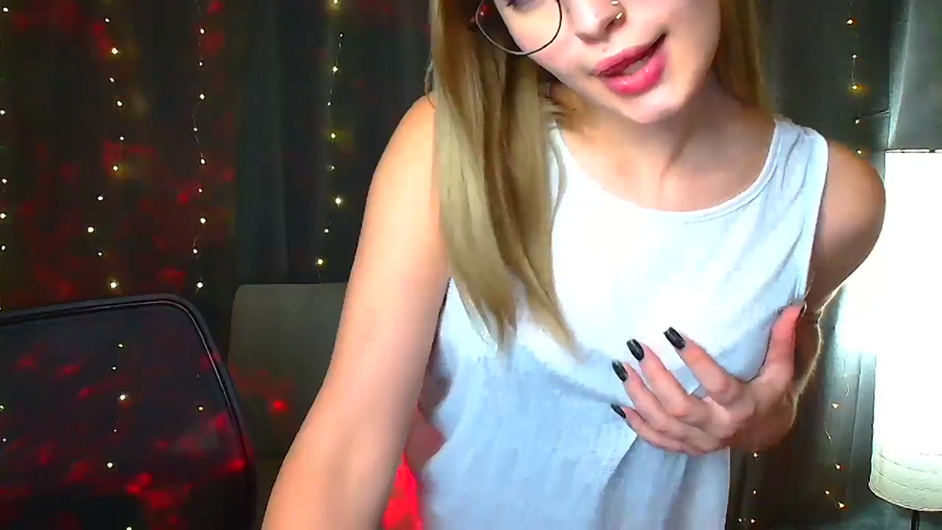 Gallery image thumbnail from Kissismimy's myfreecams stream on, 09/05/2024, 11:09 image 8 of 20