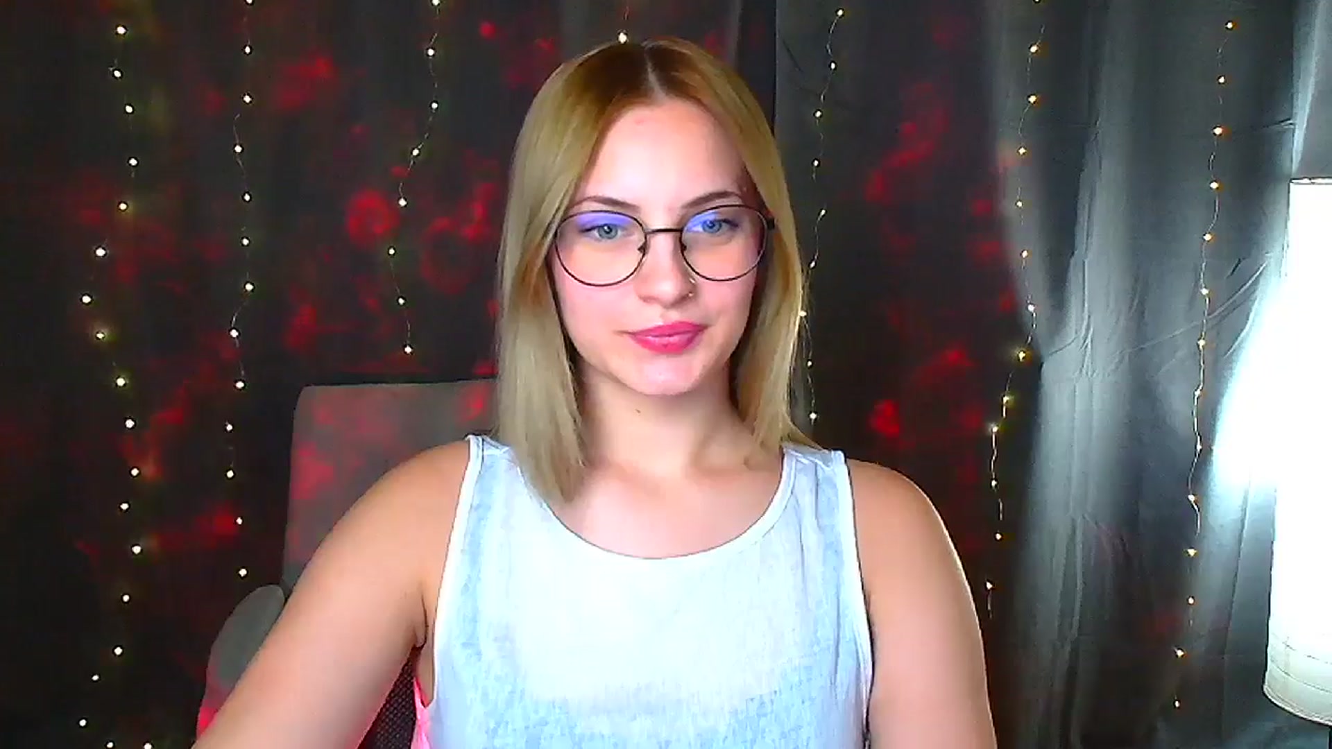 Gallery image thumbnail from Kissismimy's myfreecams stream on, 09/09/2024, 13:51 image 11 of 20