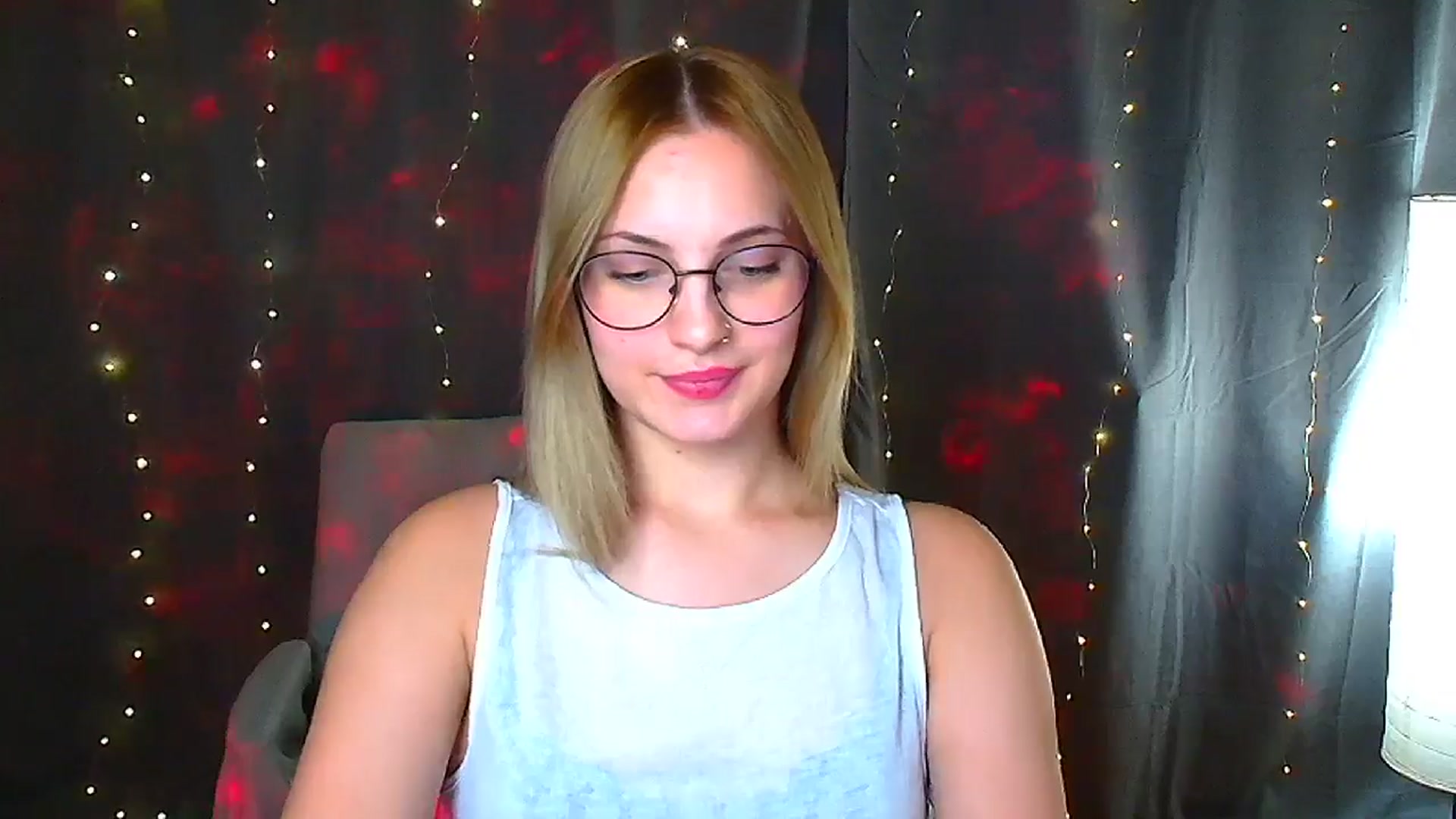 Gallery image thumbnail from Kissismimy's myfreecams stream on, 09/09/2024, 13:51 image 12 of 20