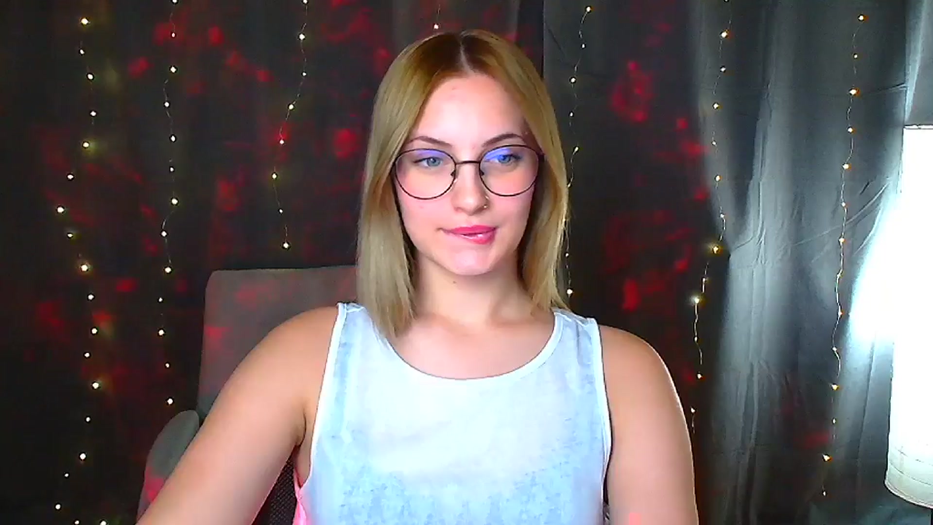 Gallery image thumbnail from Kissismimy's myfreecams stream on, 09/09/2024, 13:51 image 10 of 20