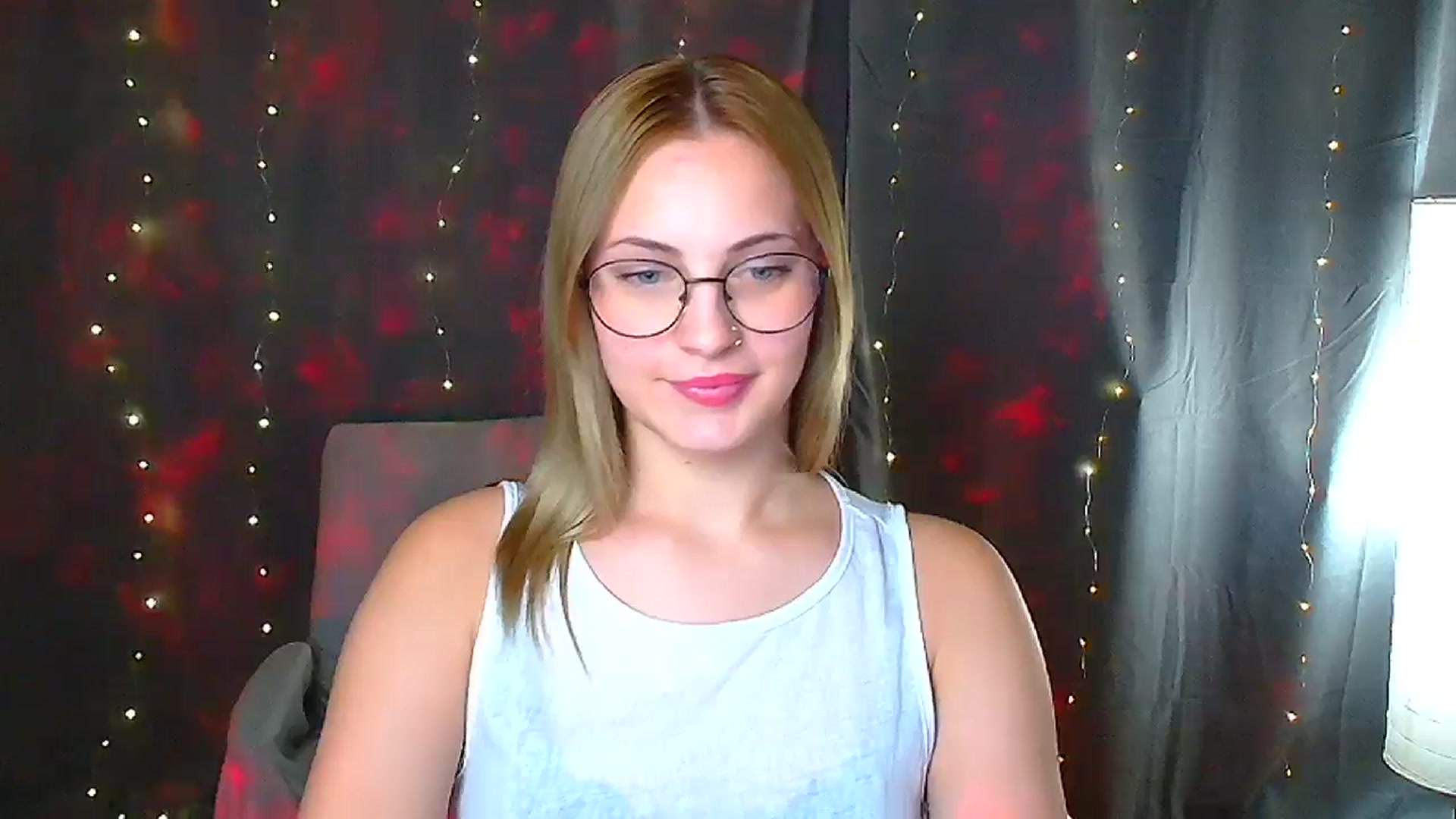 Gallery image thumbnail from Kissismimy's myfreecams stream on, 09/09/2024, 14:27 image 8 of 20