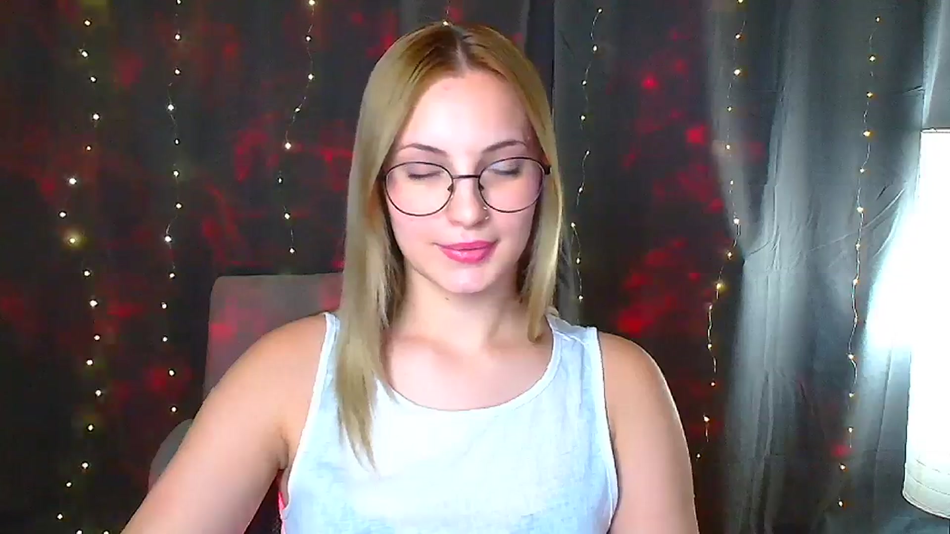Gallery image thumbnail from Kissismimy's myfreecams stream on, 09/09/2024, 14:27 image 18 of 20