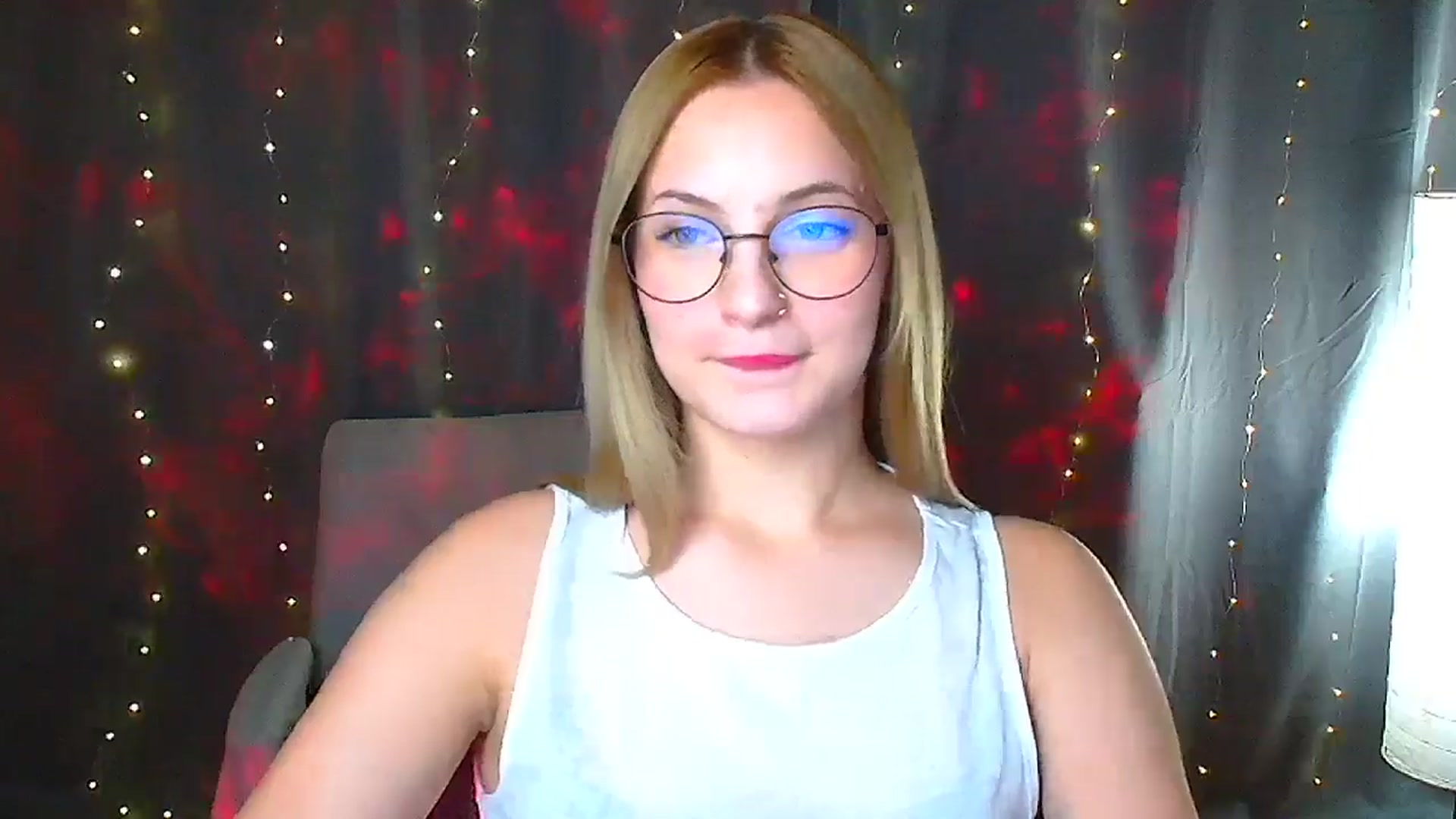 Gallery image thumbnail from Kissismimy's myfreecams stream on, 09/12/2024, 09:42 image 6 of 20