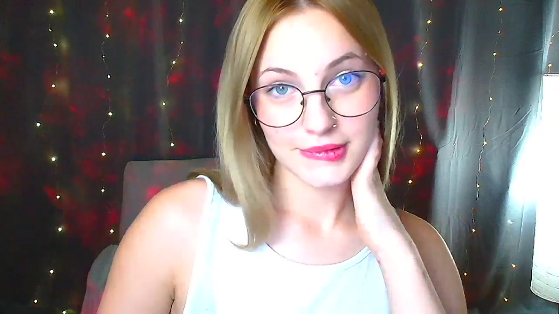 Gallery image thumbnail from Kissismimy's myfreecams stream on, 09/12/2024, 09:42 image 9 of 20