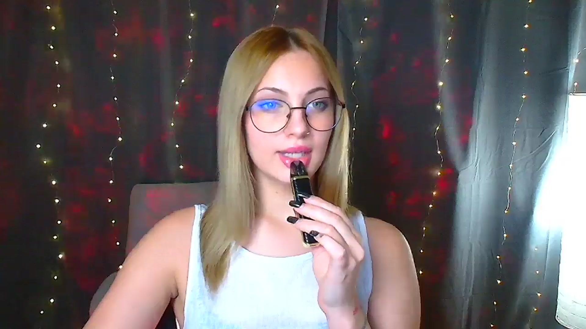 Gallery image thumbnail from Kissismimy's myfreecams stream on, 09/13/2024, 12:07 image 15 of 20