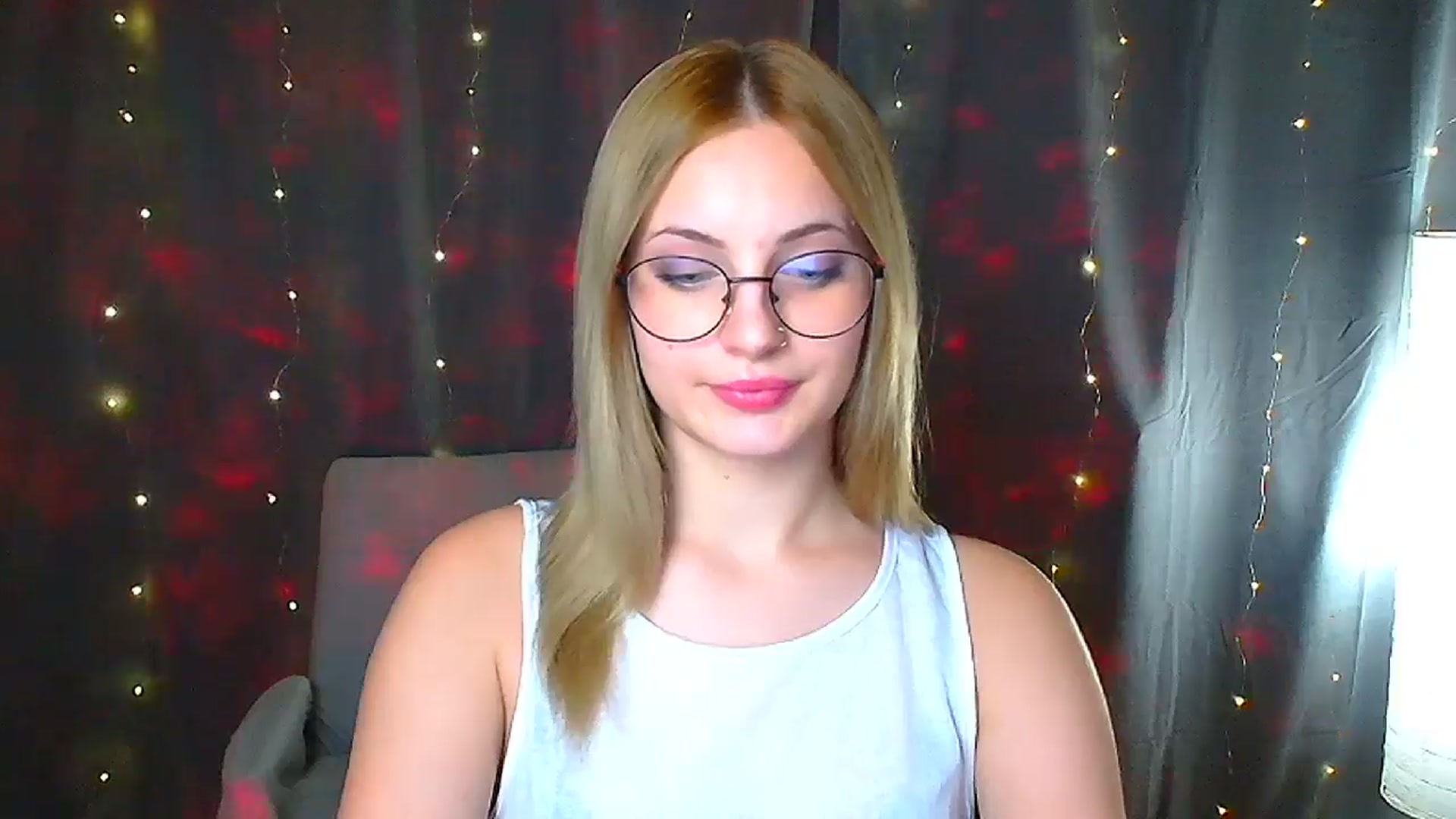 Gallery image thumbnail from Kissismimy's myfreecams stream on, 09/13/2024, 12:07 image 2 of 20