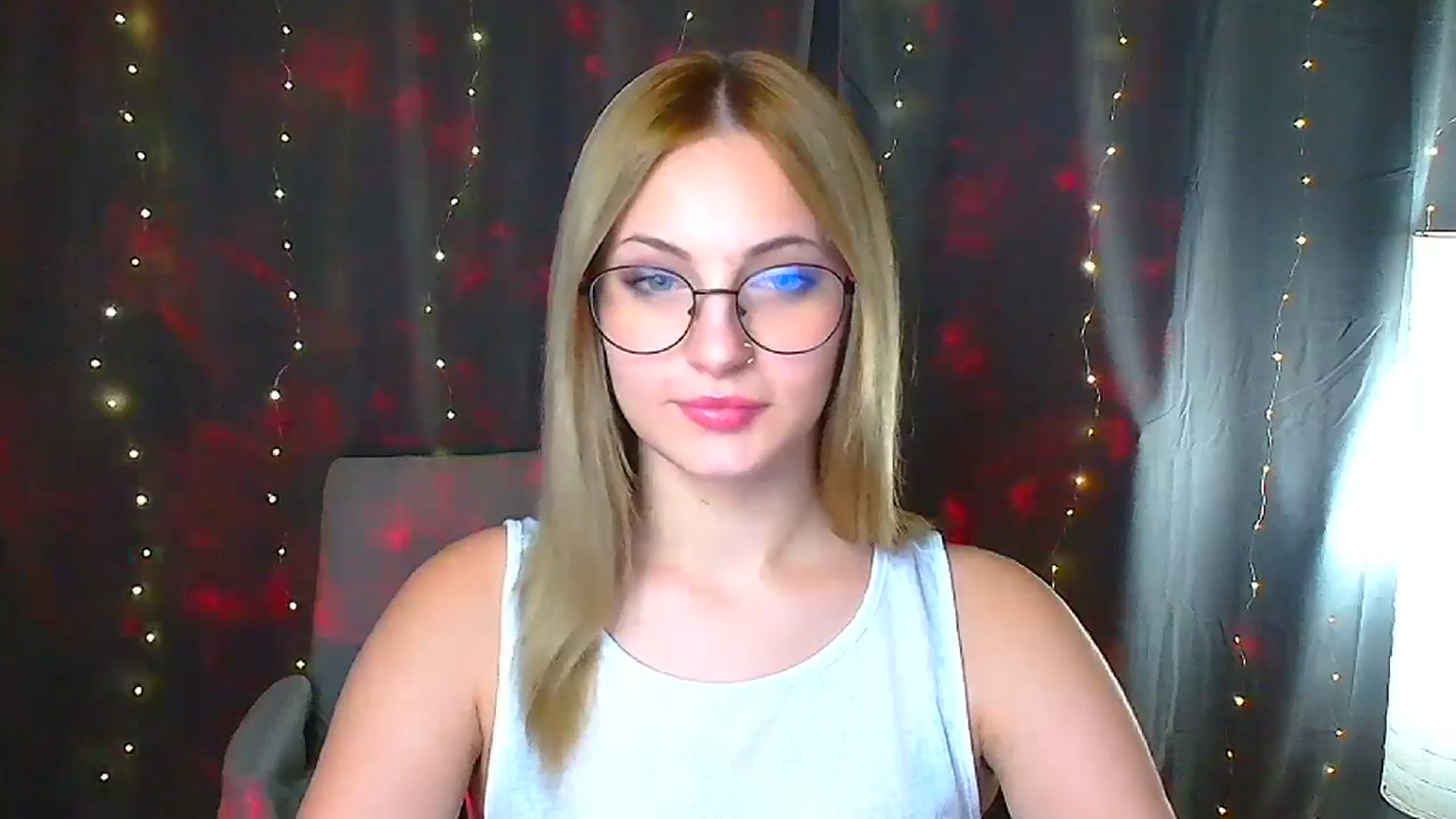 Gallery image thumbnail from Kissismimy's myfreecams stream on, 09/13/2024, 12:07 image 11 of 20