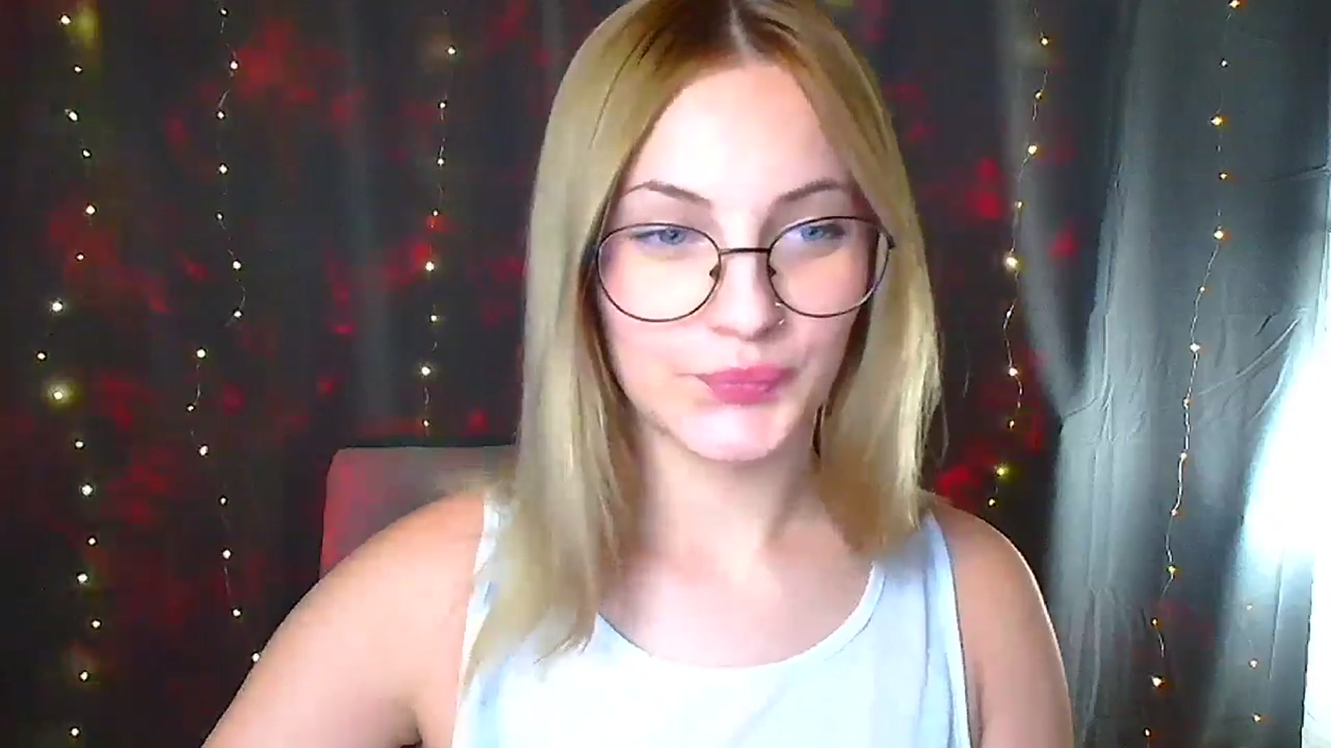 Gallery image thumbnail from Kissismimy's myfreecams stream on, 09/14/2024, 11:26 image 10 of 20