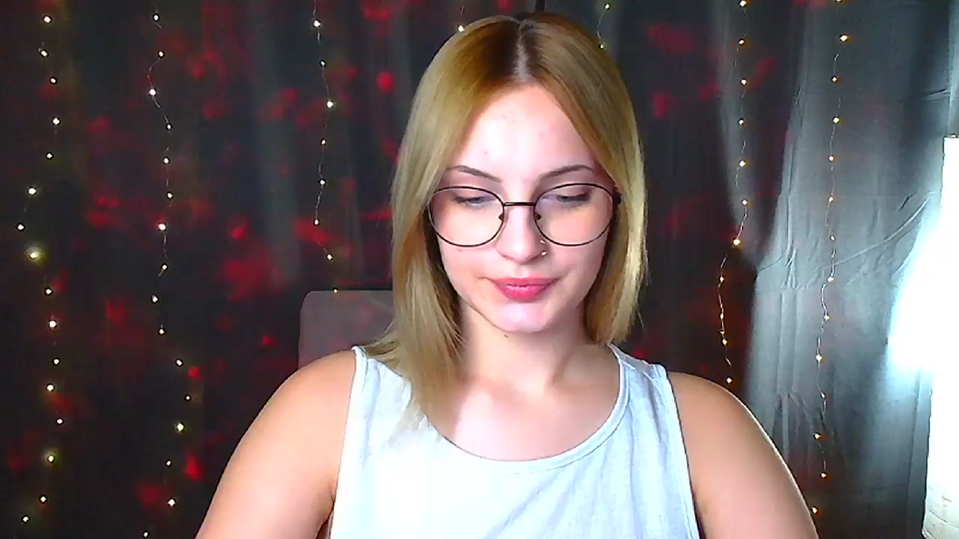 Gallery image thumbnail from Kissismimy's myfreecams stream on, 09/20/2024, 11:29 image 1 of 20