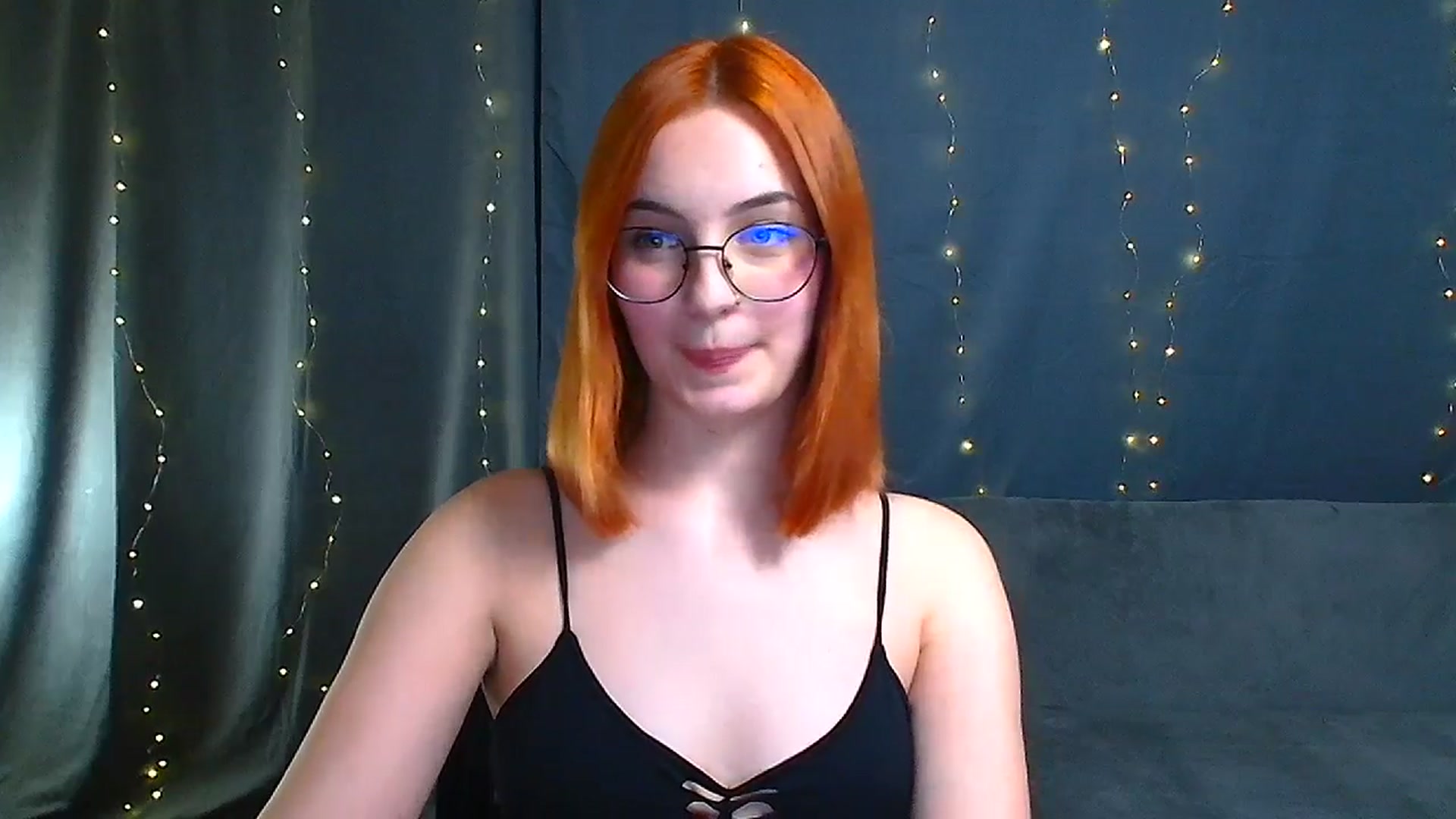 Gallery image thumbnail from Kissismimy's myfreecams stream on, 12/30/2024, 16:59 image 19 of 20