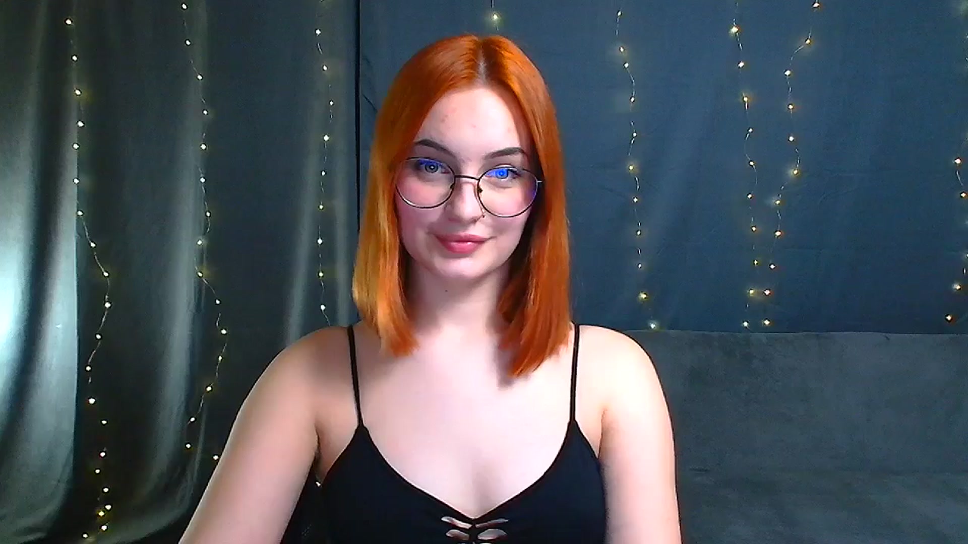 Gallery image thumbnail from Kissismimy's myfreecams stream on, 12/30/2024, 16:59 image 11 of 20