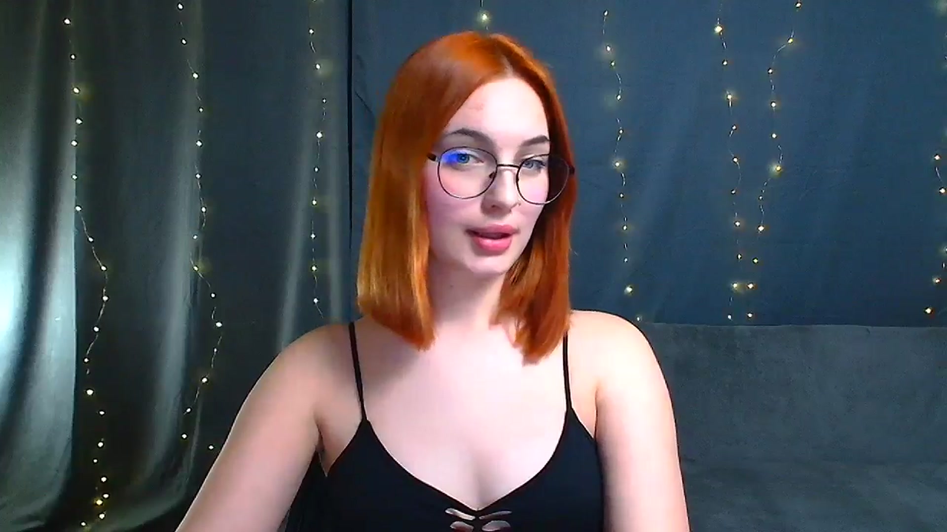 Gallery image thumbnail from Kissismimy's myfreecams stream on, 12/30/2024, 16:59 image 14 of 20