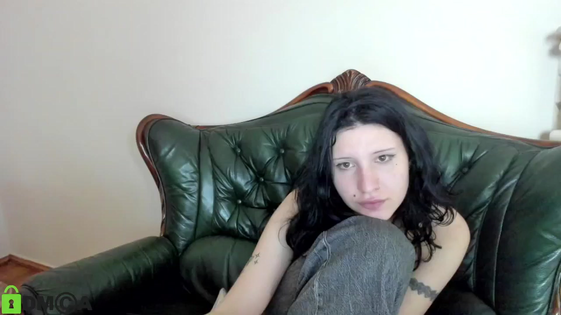 Gallery image thumbnail from KiteKate's myfreecams stream on, 04/24/2025, 24:22 image 7 of 20