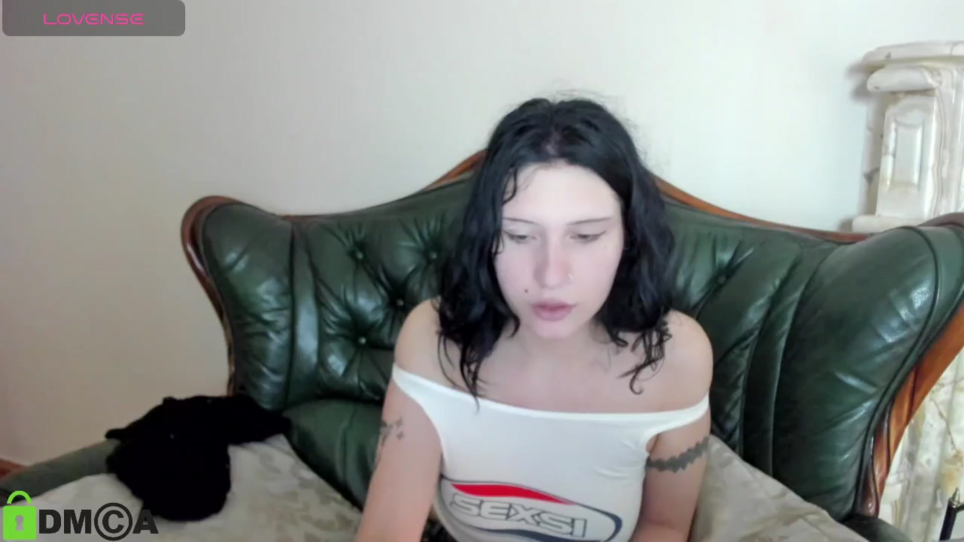 Gallery image thumbnail from KiteKate's myfreecams stream on, 04/24/2025, 14:56 image 7 of 20