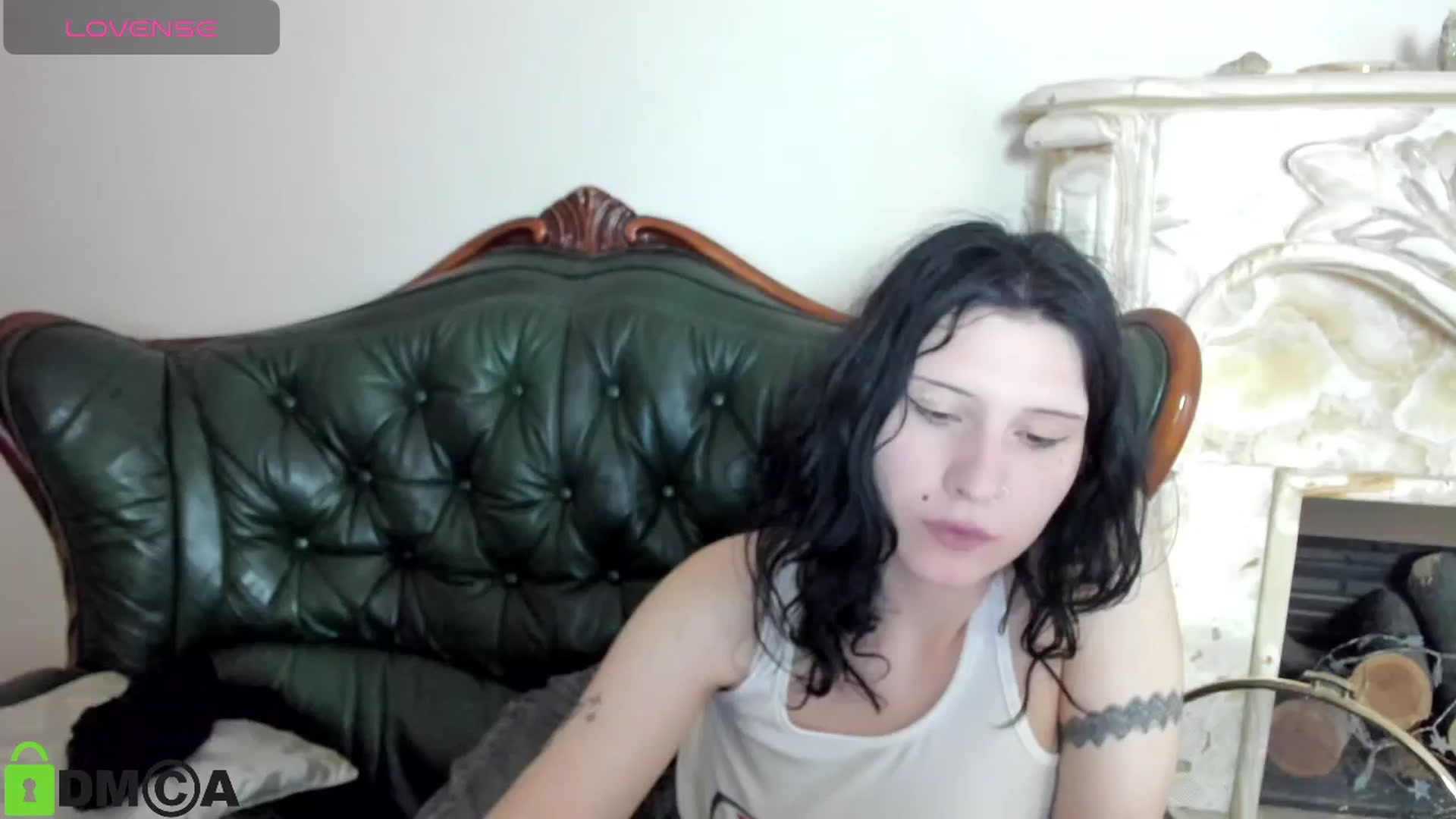 Gallery image thumbnail from KiteKate's myfreecams stream on, 04/24/2025, 16:30 image 6 of 20